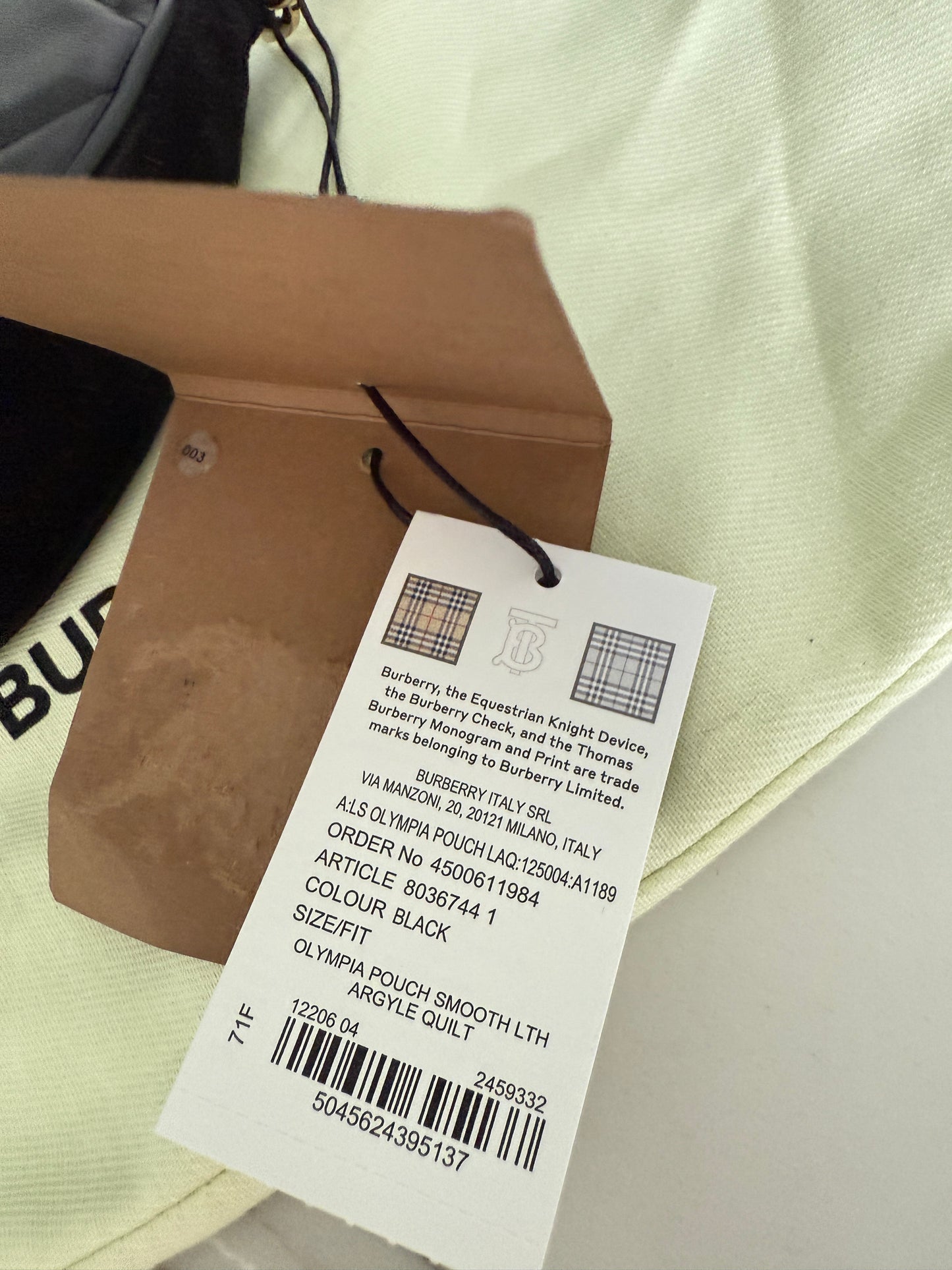 Burberry Olympia padded shoulder bag in Black Leather
