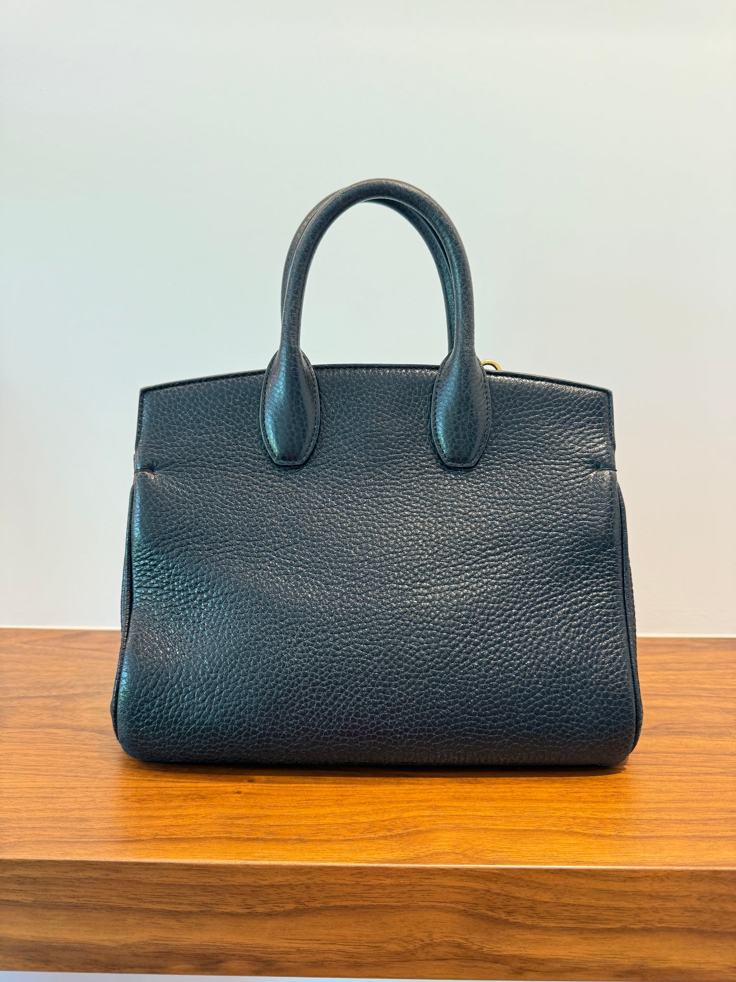 Salvatore Ferragamo Studio bag in Black Grained Leather