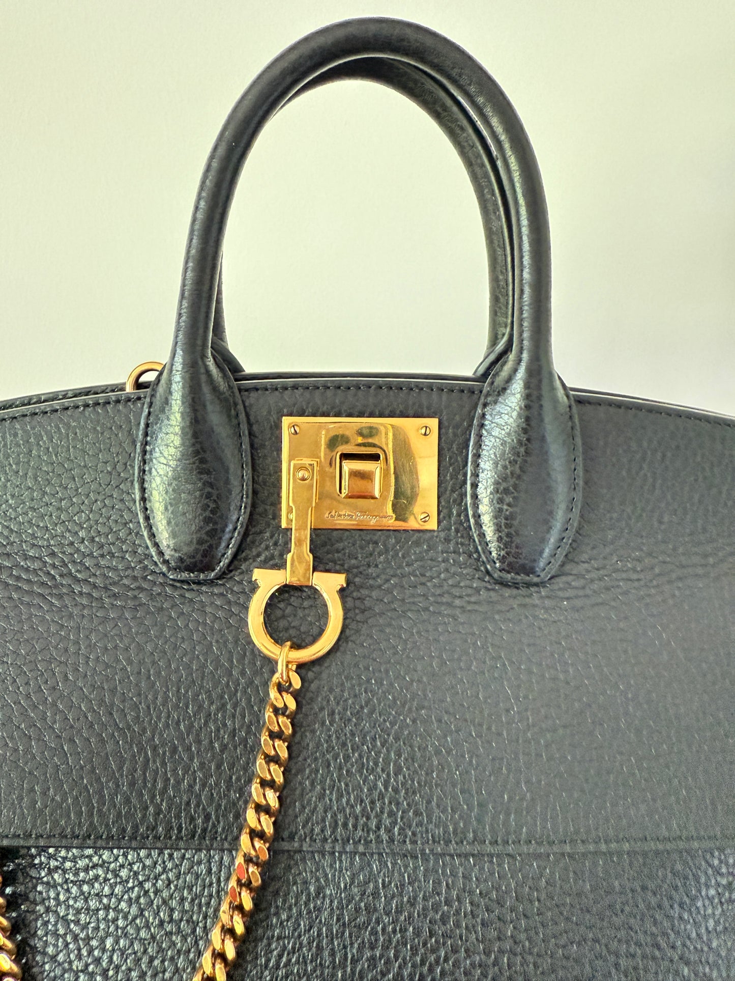 Salvatore Ferragamo Studio bag in Black Grained Leather