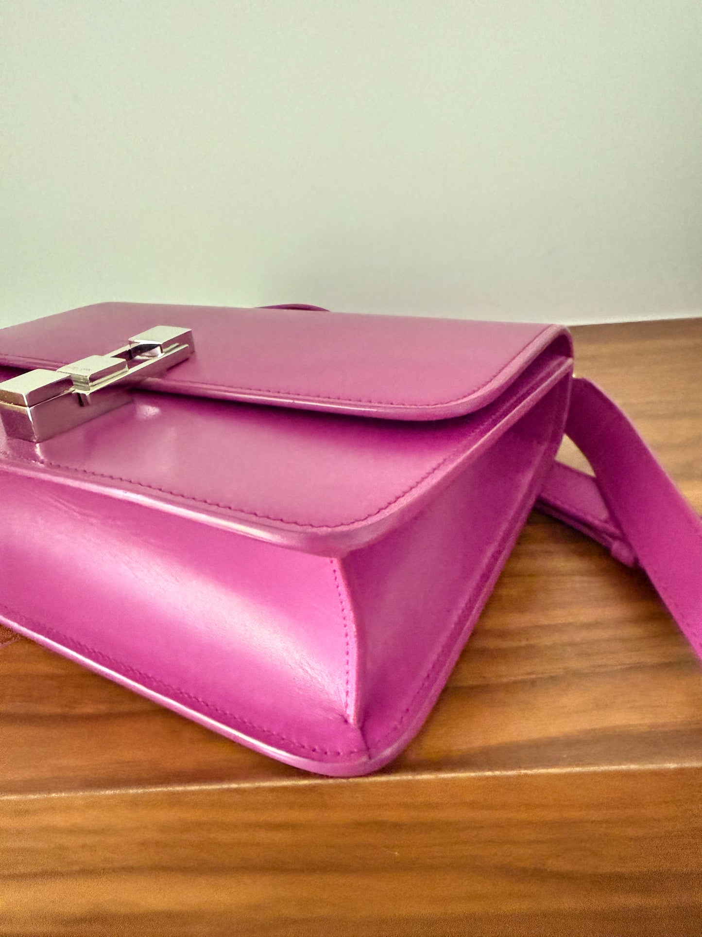 YSL Le Carre Crossbody Leather Bag in Pink