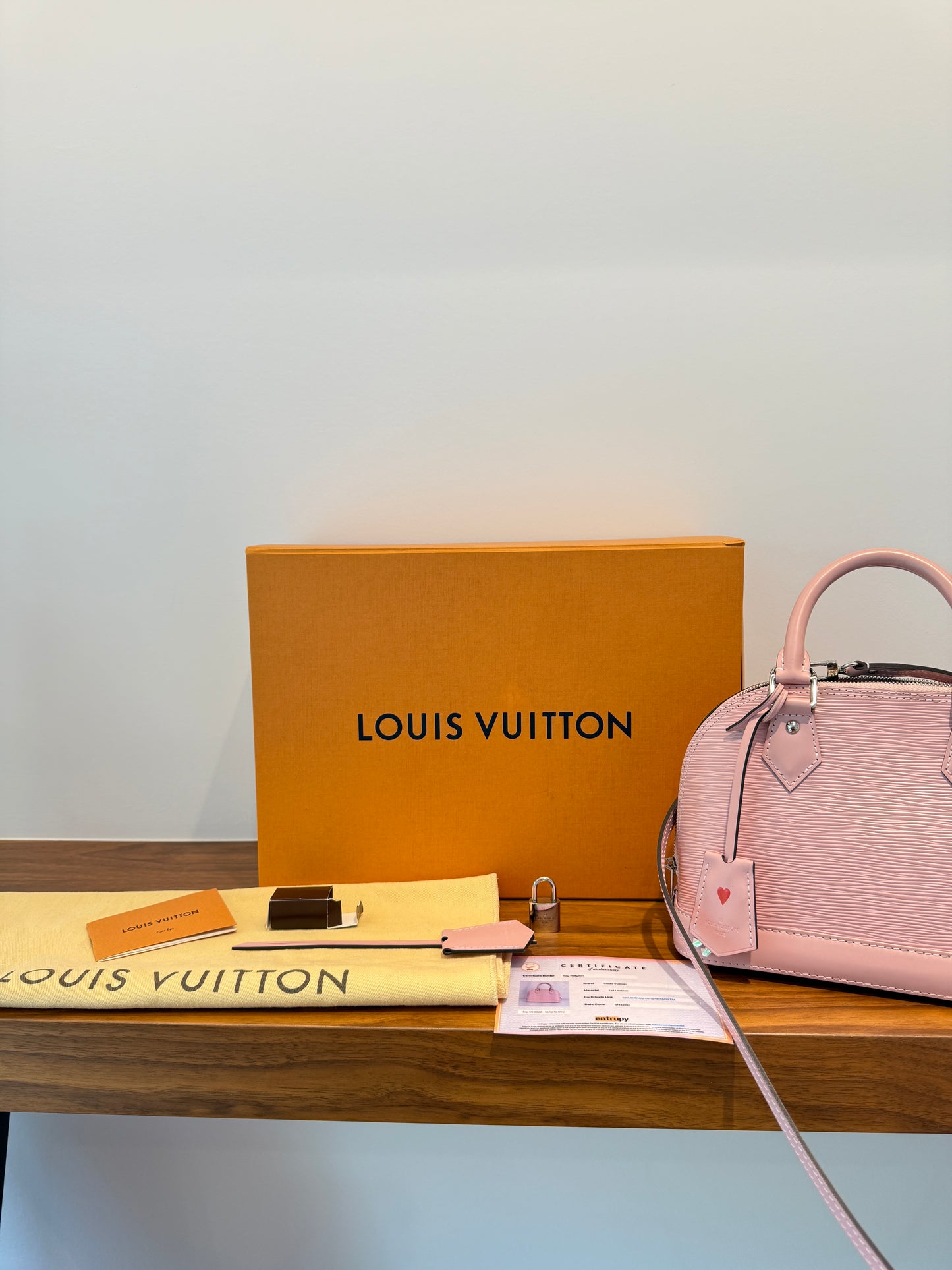 Louis Vuitton Epi Alma BB in Baby Pink