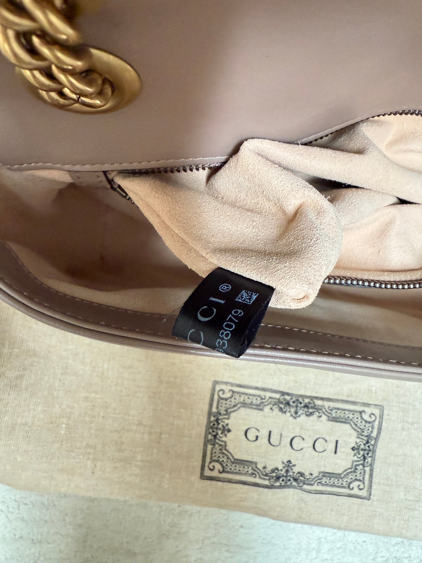 GUCCI Calfskin Matelasse GG Marmont small in taupe
