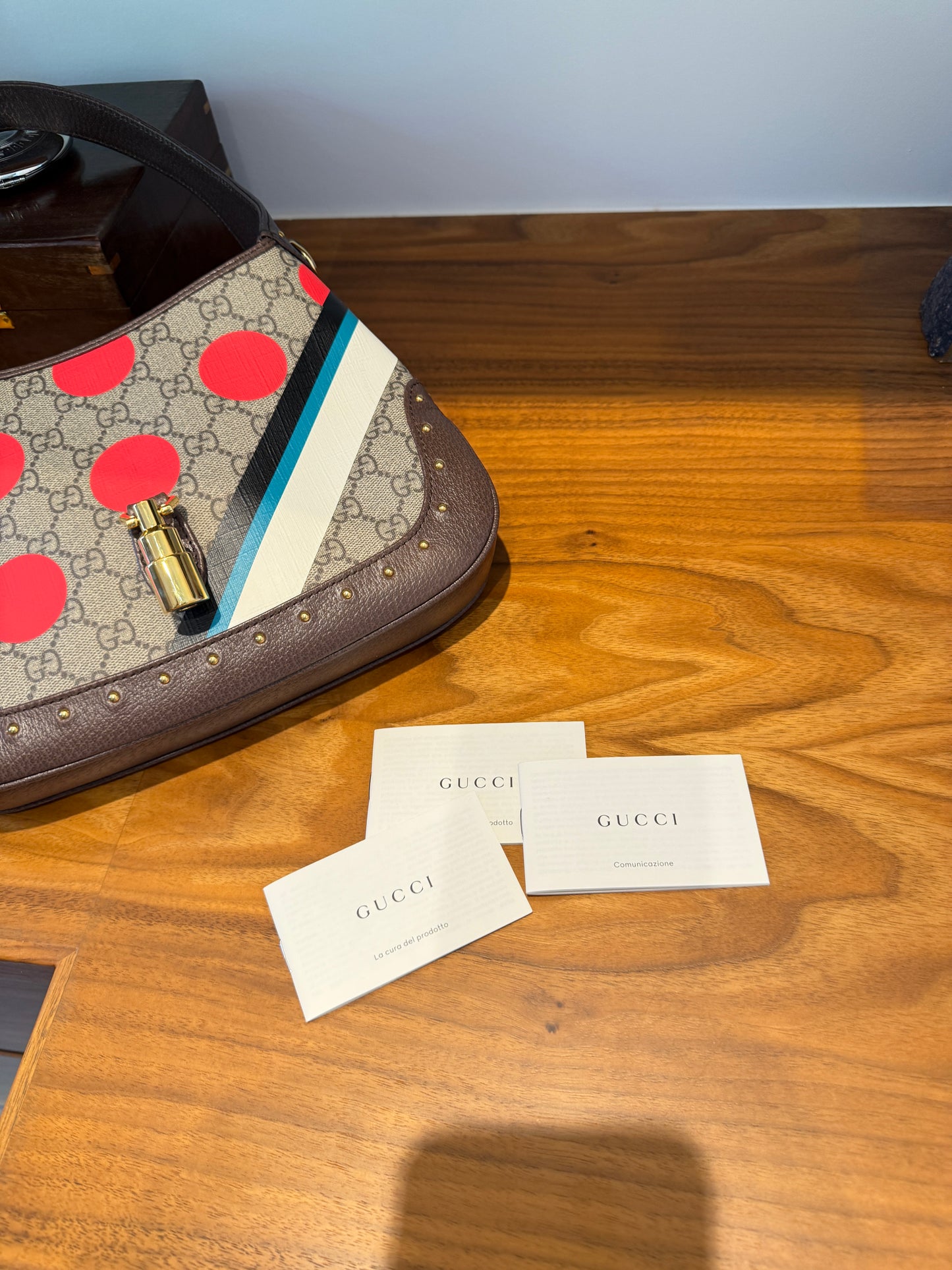 Gucci Jackie 1961 GG Supreme Shoulder Bag with 2 strap options