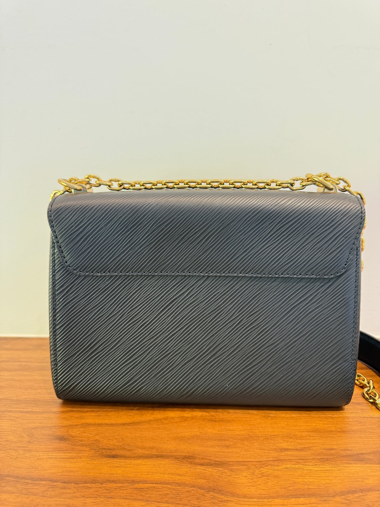Louis Vuitton Twist Love Lock epi Leather Black