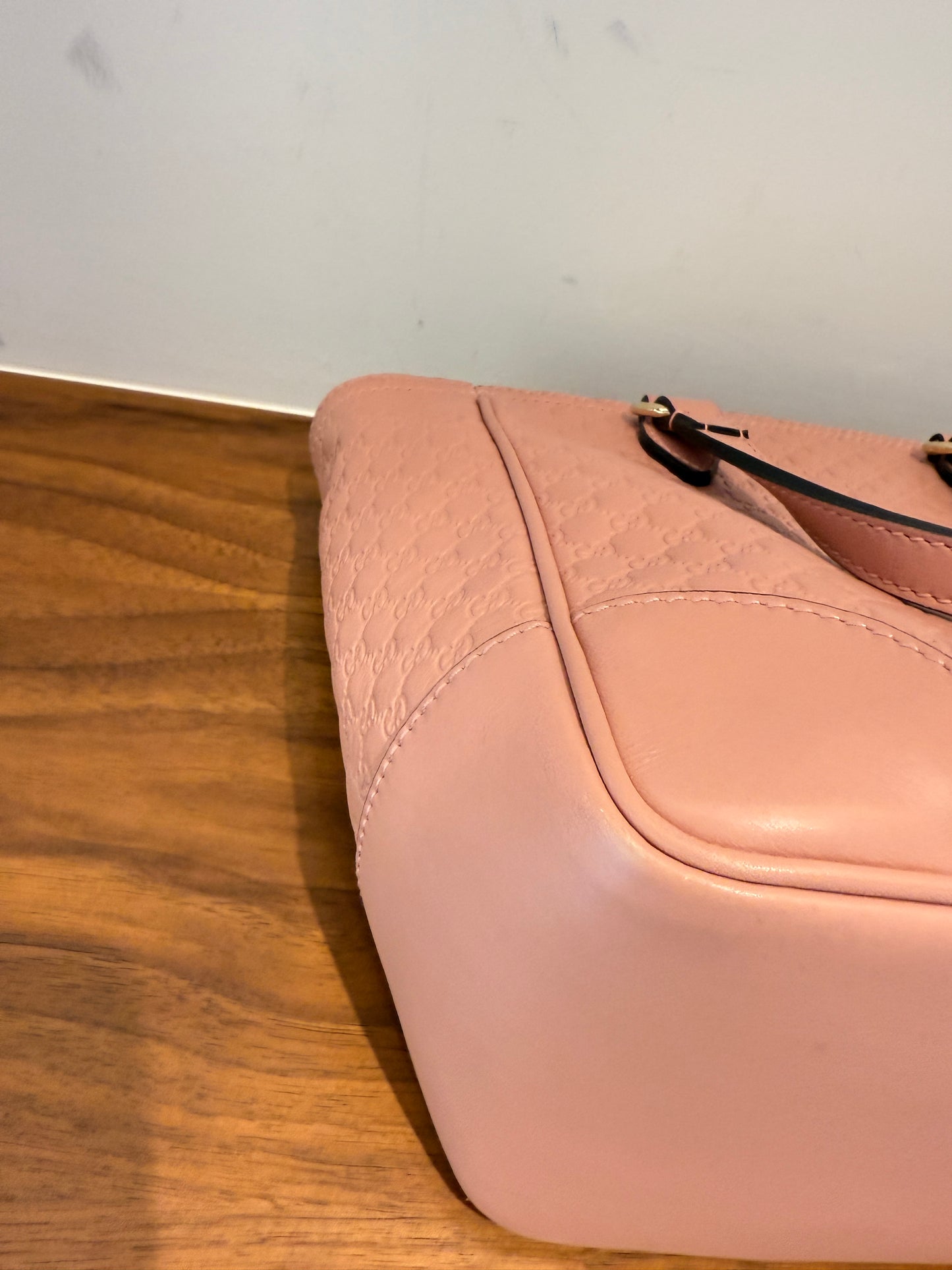 Microguccissima Small Bree Tote in soft pink