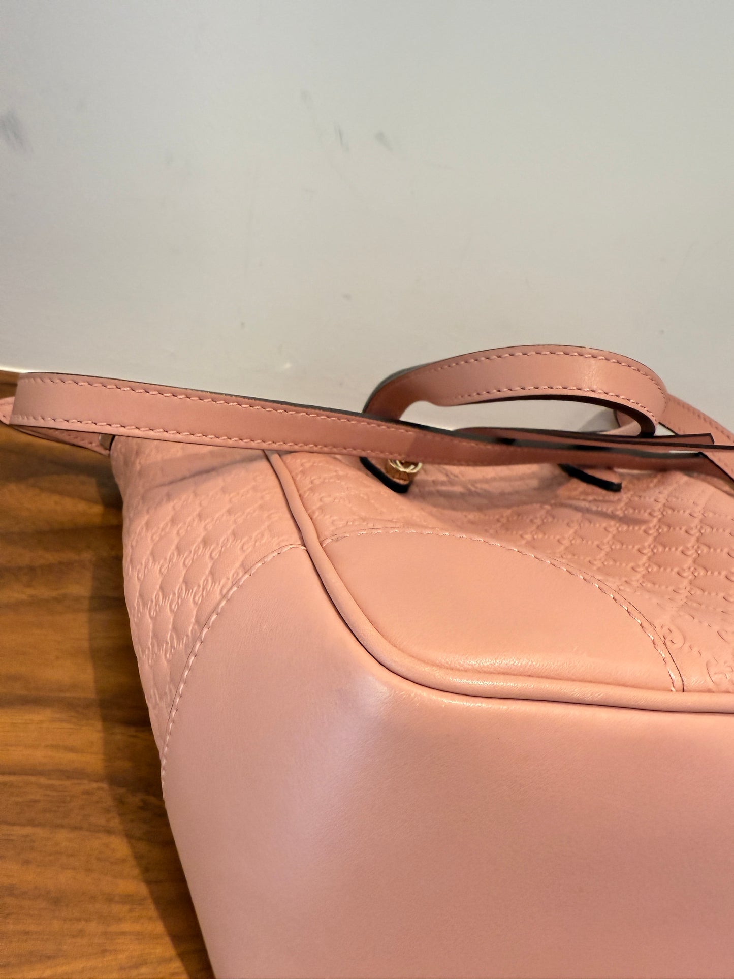 Microguccissima Small Bree Tote in soft pink