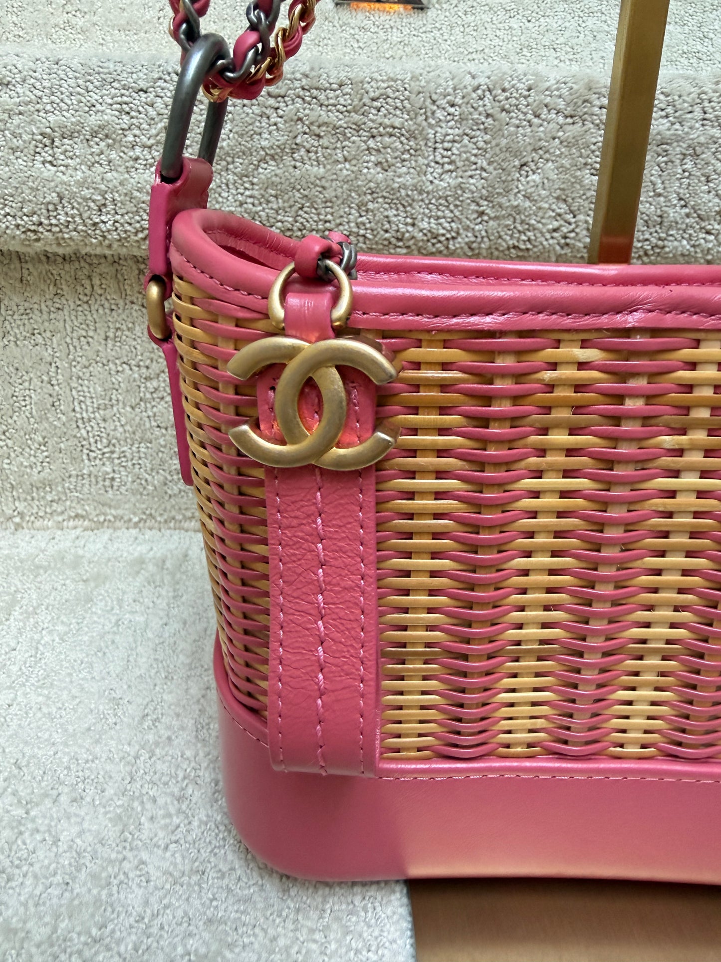 Chanel Gabrielle Hobo Small in Beige Rattan & Pink leather