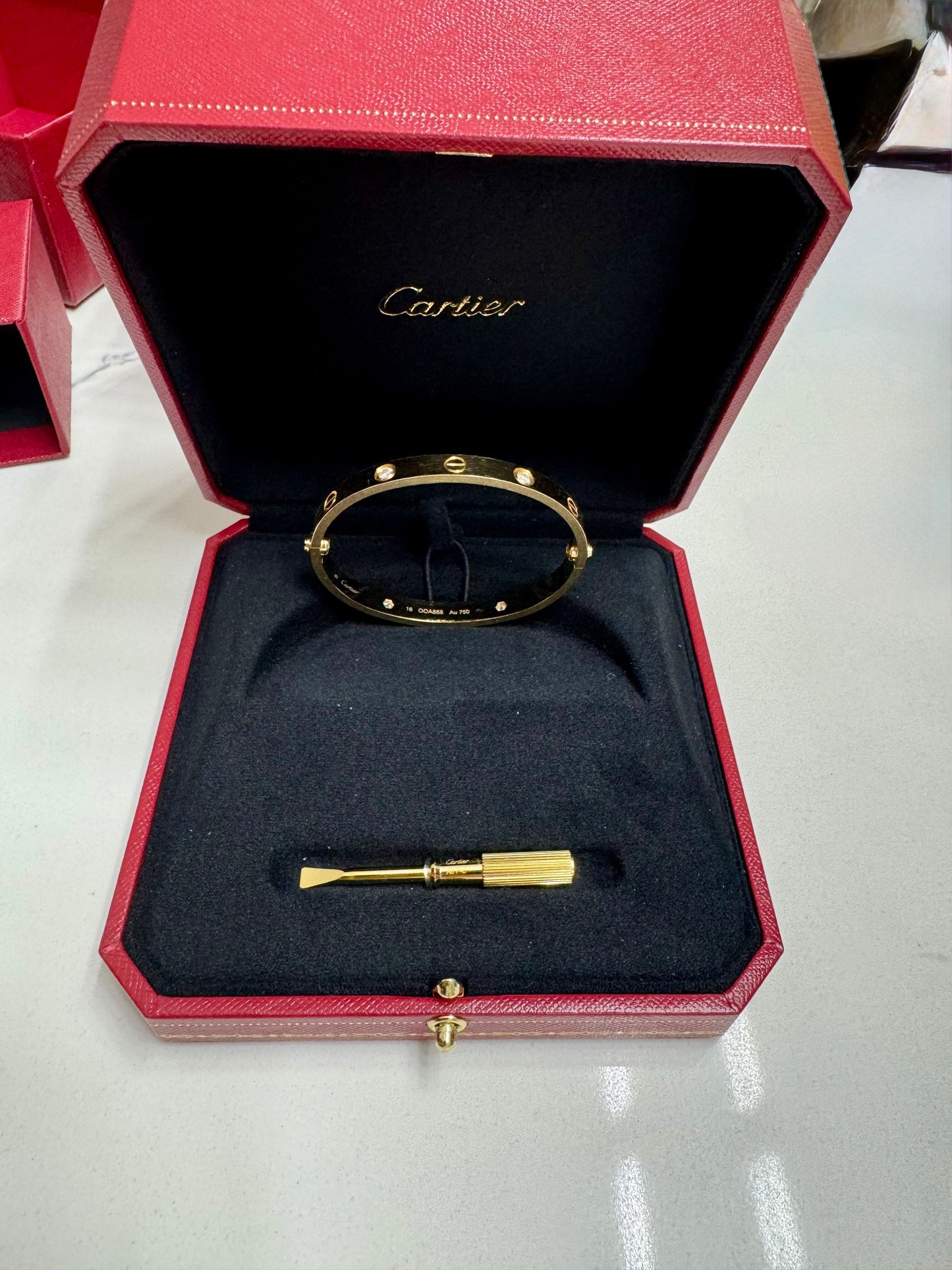 CARTIER 18k yellow Gold 4 Diamond LOVE Bracelet size 16