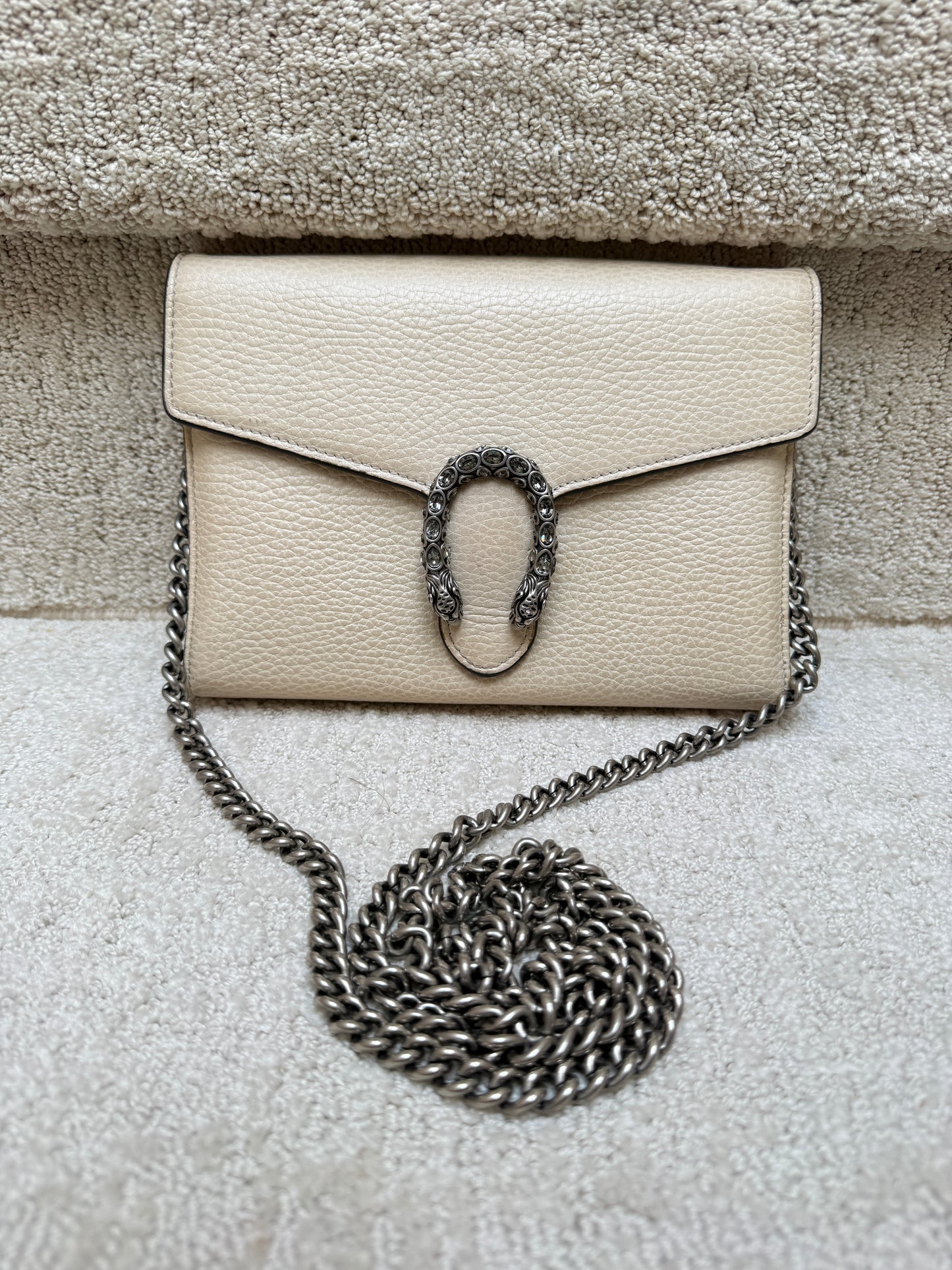 Gucci Calfskin Dionysus Wallet on Chain in Mystic White
