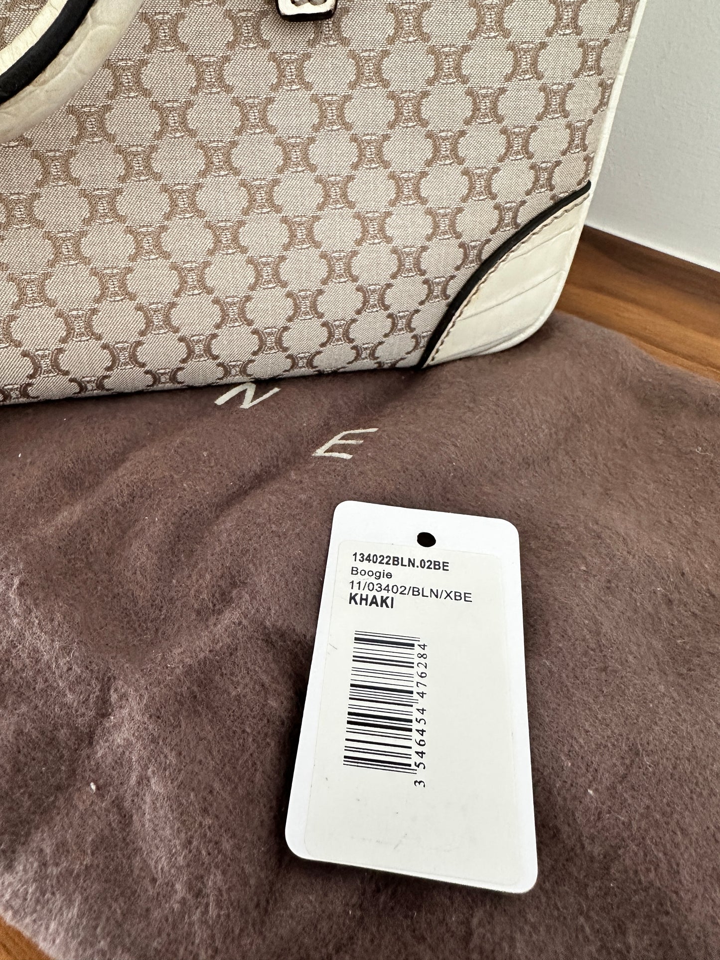 VINTAGE Celine Boogie Bag in Macadam