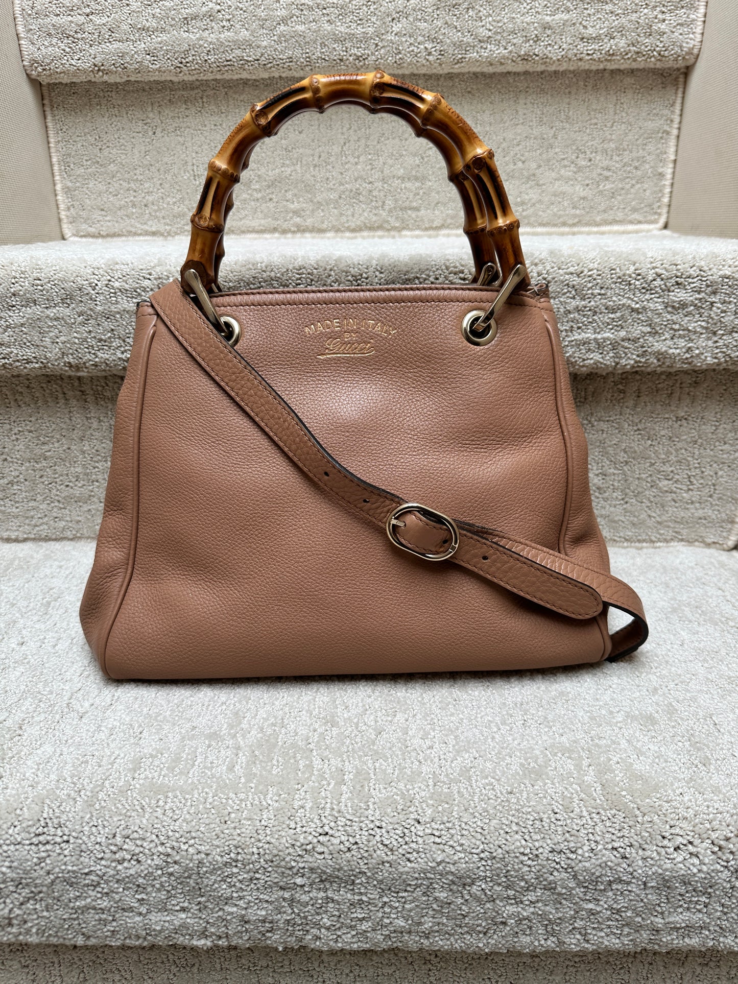 Gucci Bamboo Tote in Tan