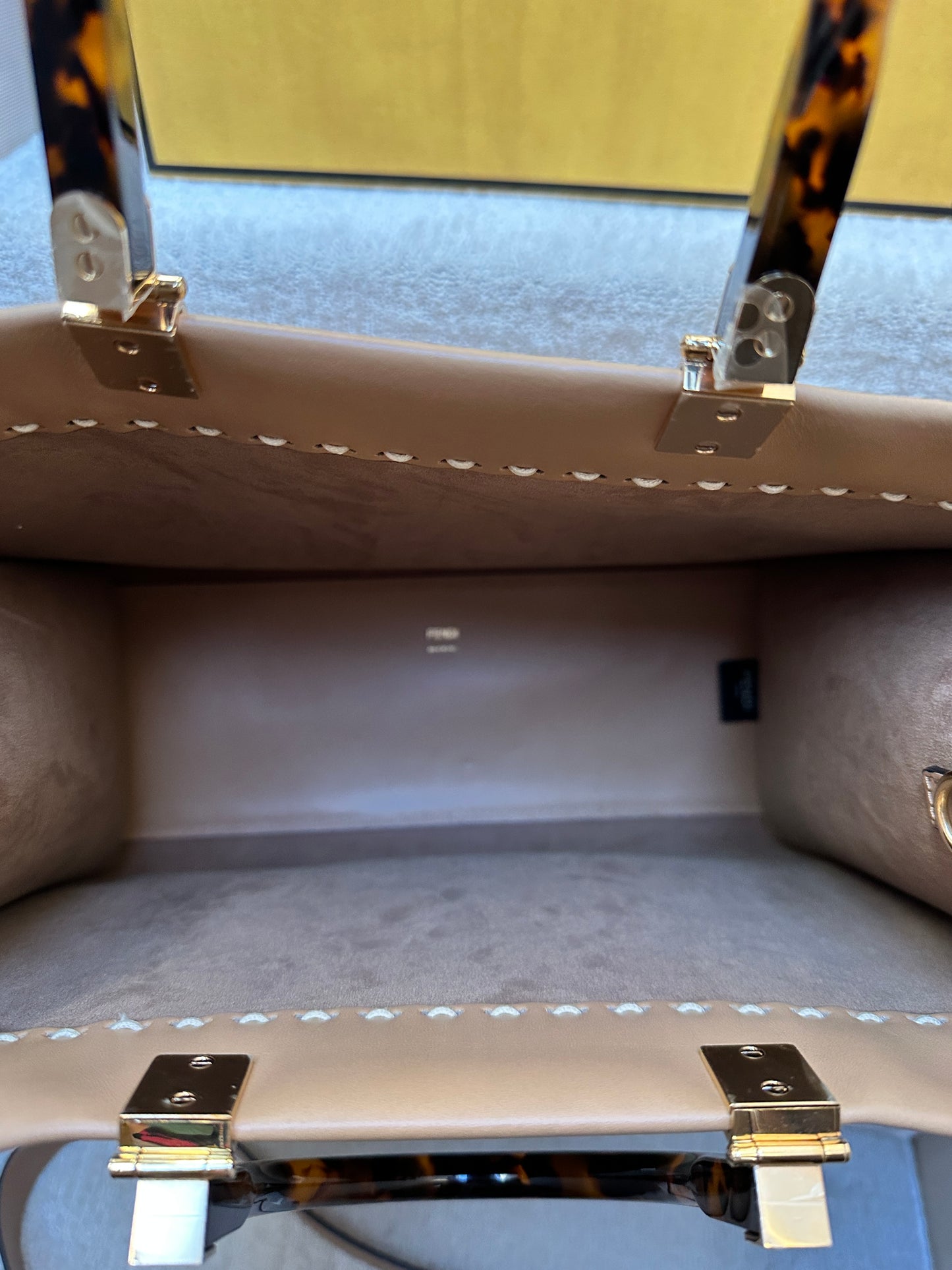 NEW!! Fendi Sunshine Medium Light brown leather and elaphe shopper bag