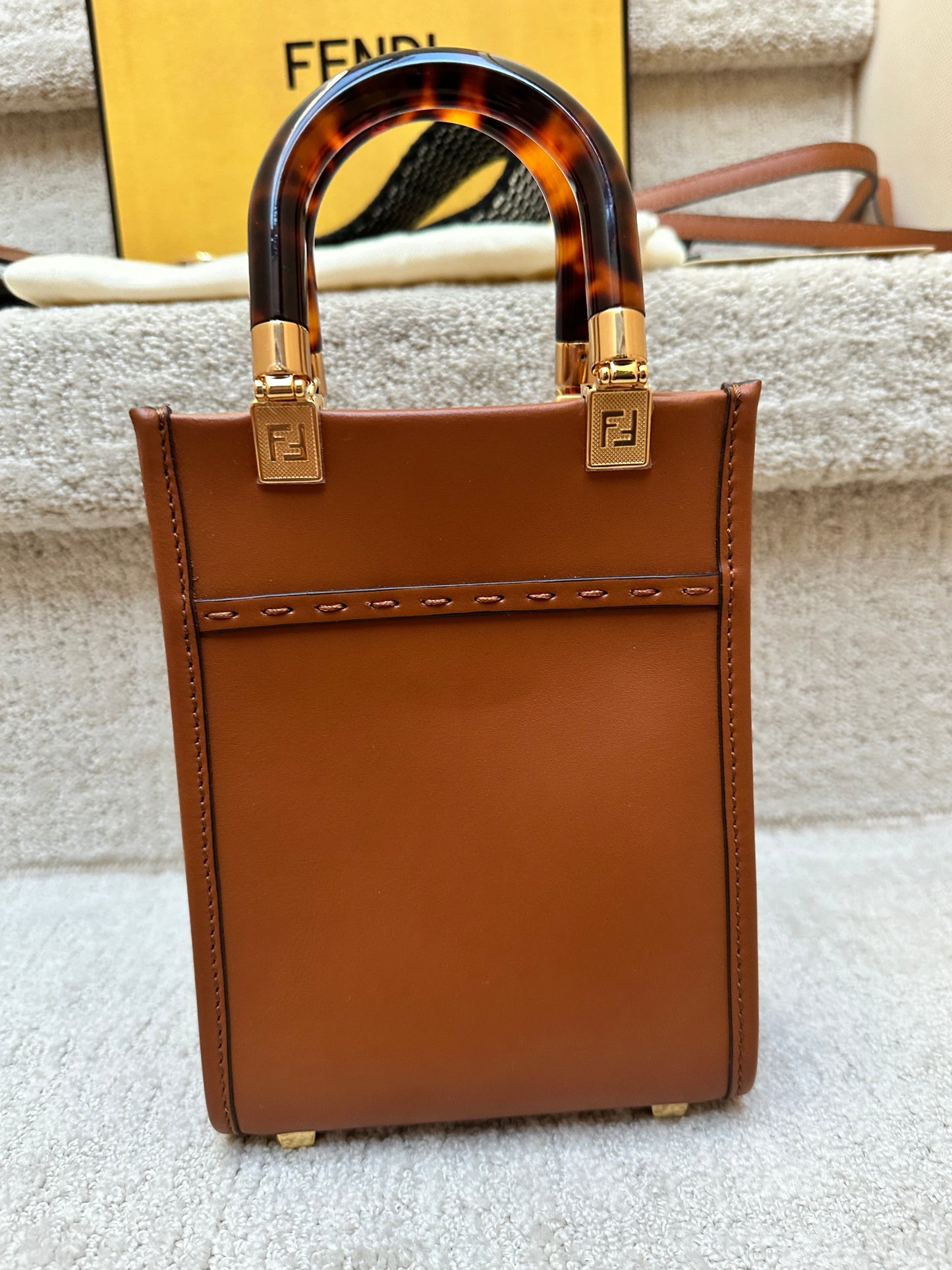 FENDI Vitello King Plexiglass Logo Embossed Mini Fendi Sunshine Shopper Tote Cuoio