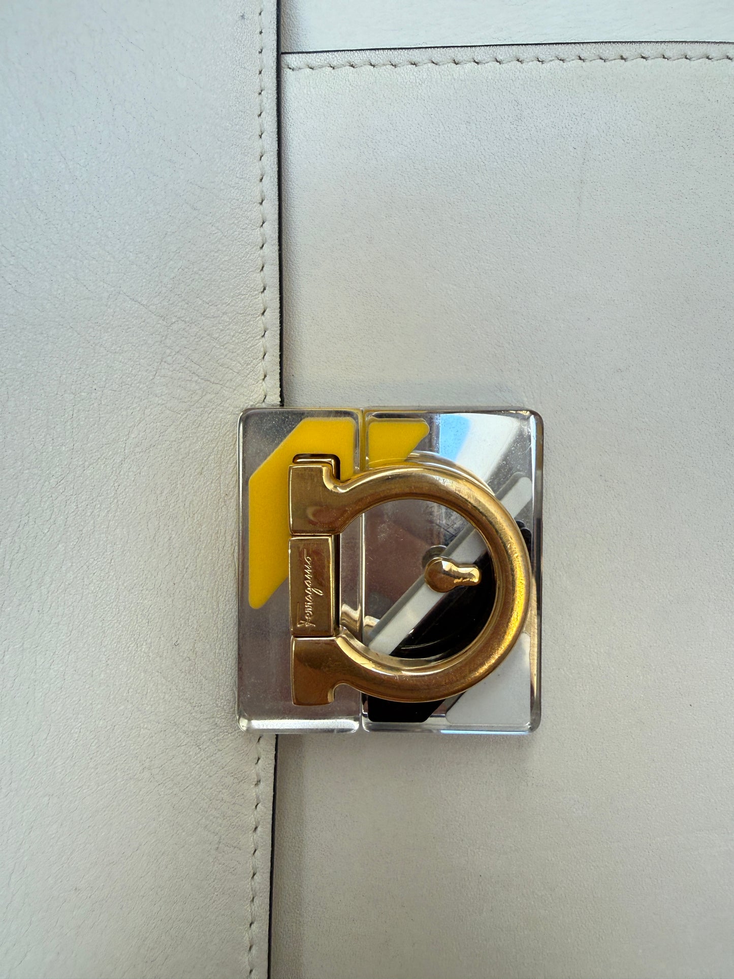 Ferragamo Handbag in White Leather with Gancini Hardware