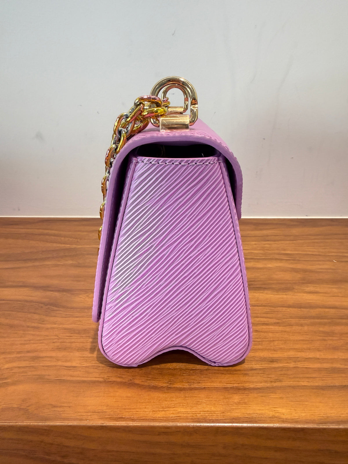 Louis Vuitton Twist PM in Wisteria Lilac Epi Leather with Iridescent LV Lock