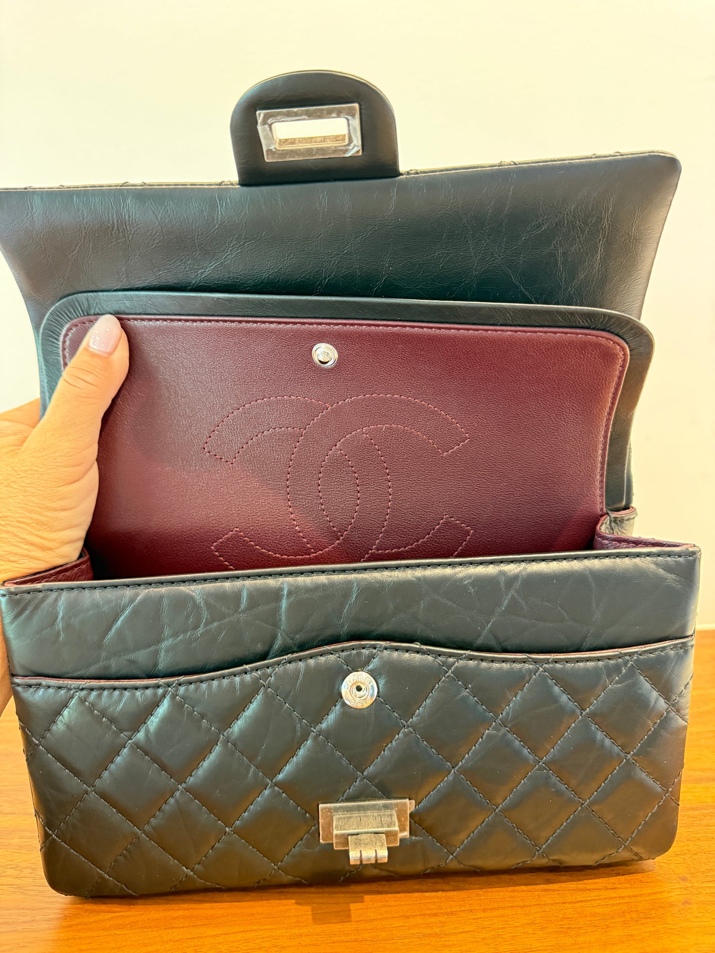 Chanel Aged Calfskin Quilted 2.55 Reissue 225 Classic Double Flap Black