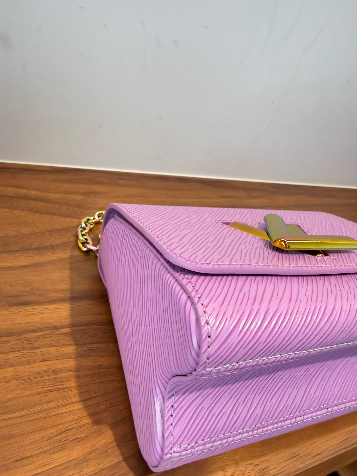 Louis Vuitton Twist PM in Wisteria Lilac Epi Leather with Iridescent LV Lock