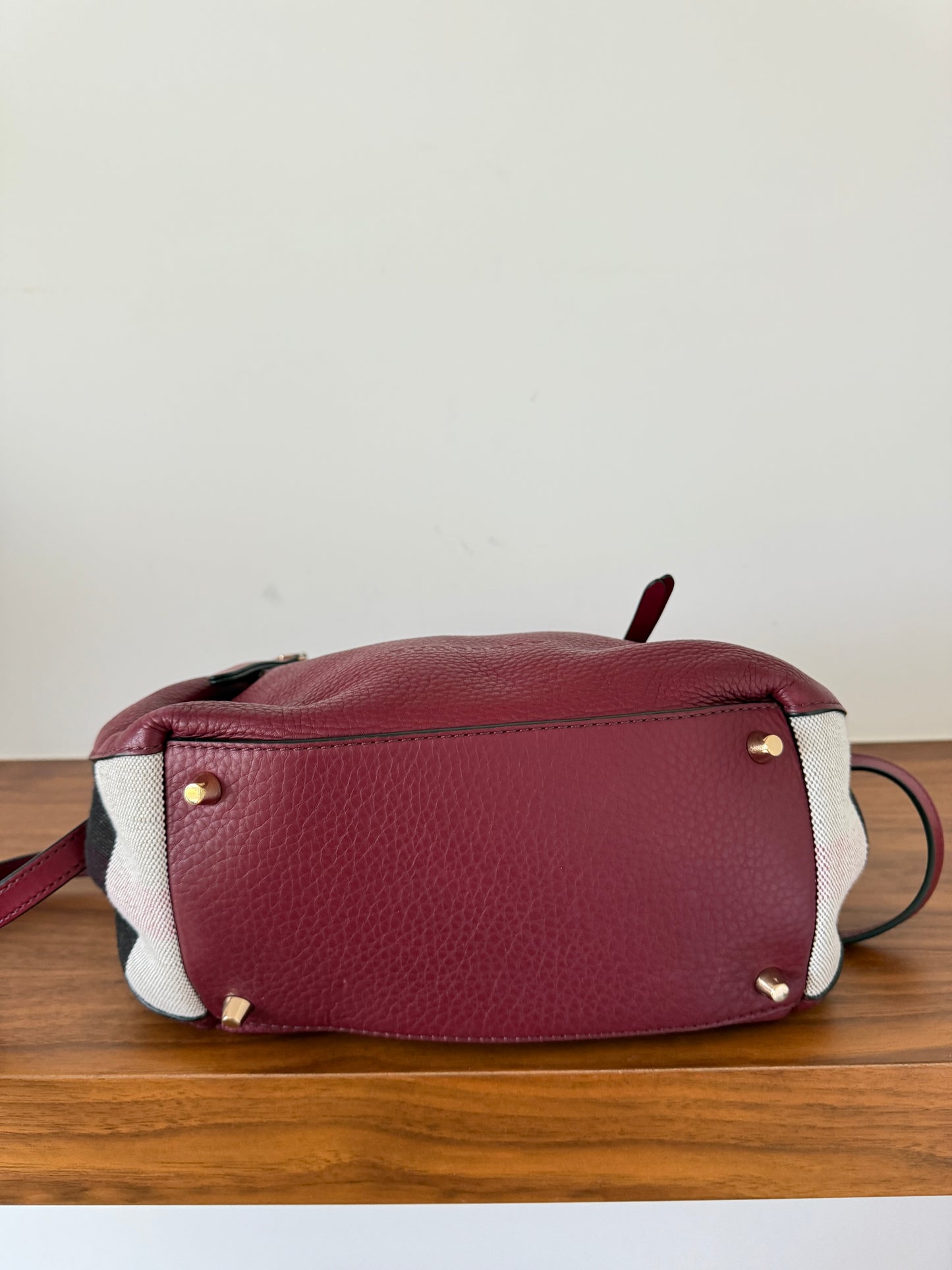 Burgundy Maidstone Shoulder Bag in Burgundy