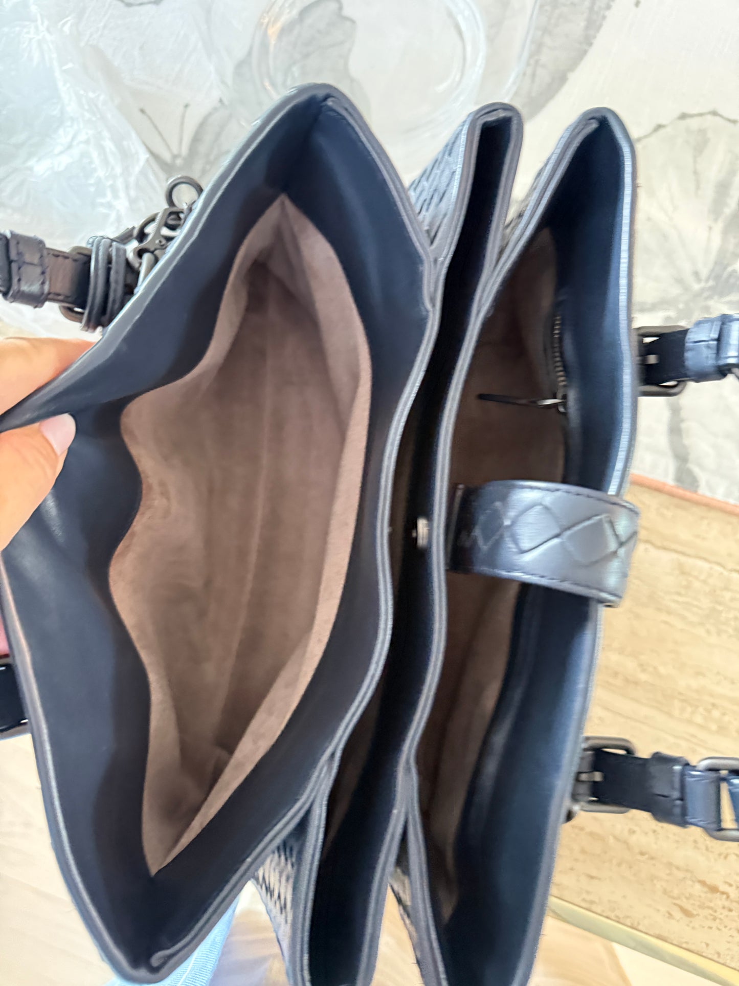 Bottega Veneta Intrecciato Roma Handbag in Navy Blue