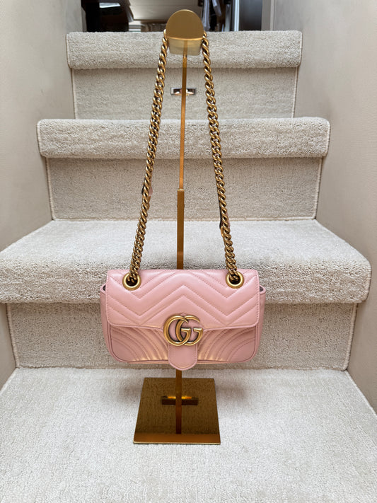 Gucci Marmont shoulder bag in pink and gold by reseller Purseonal Shopper
