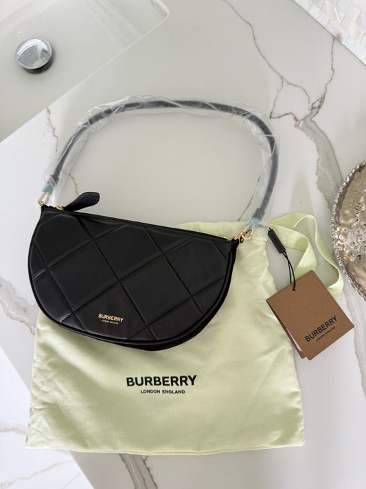 Burberry Olympia padded shoulder bag in Black Leather