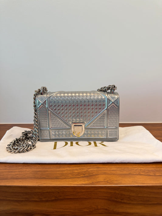 Metallic Patent Micro-Cannage Diorama Flap Pouch Silver in Micro size