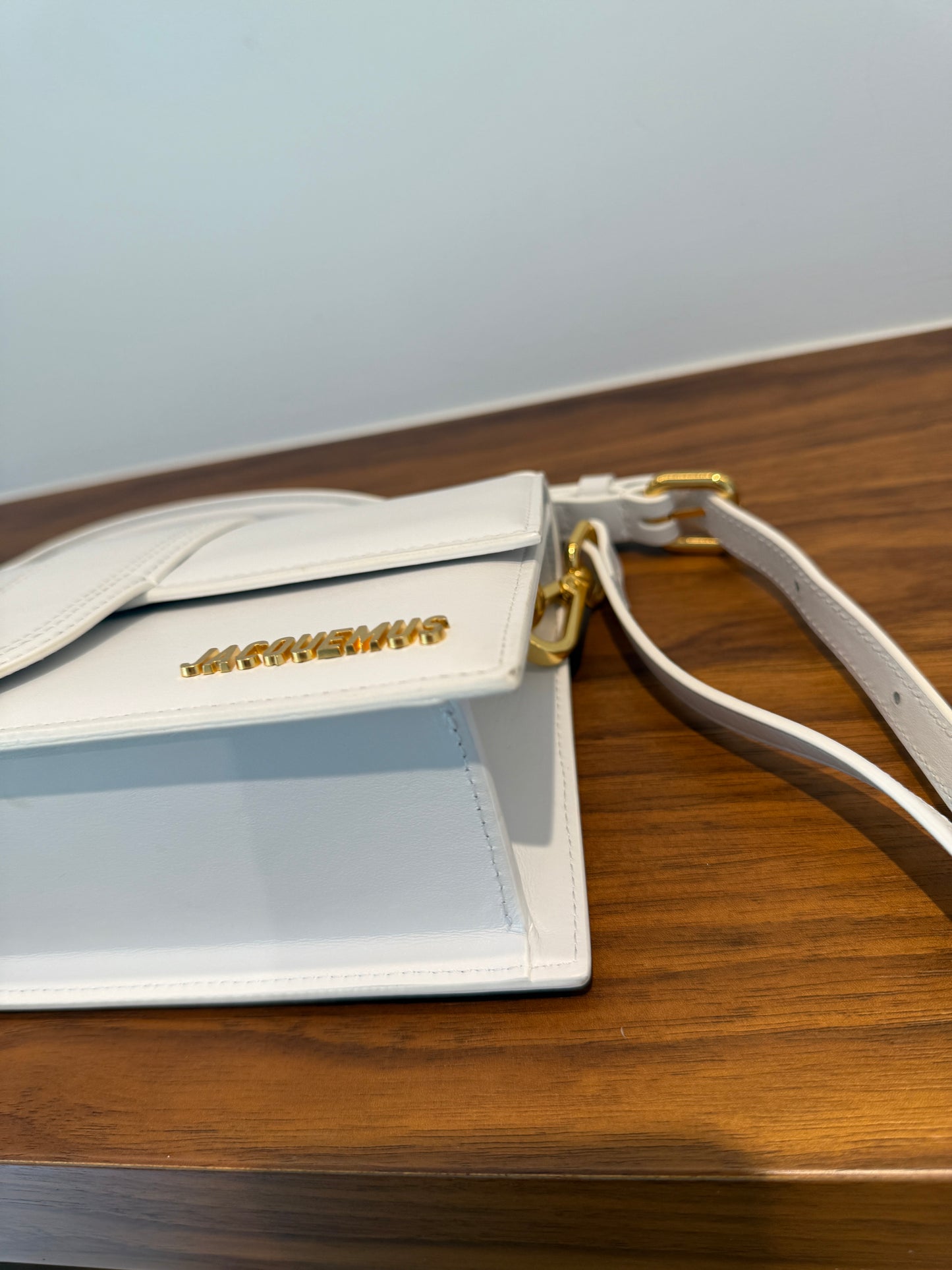Jacquemus White Leather Le Grand Bambino with Strap