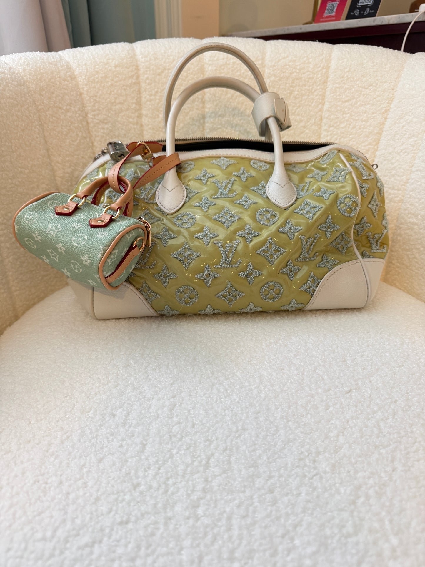 Louis Vuitton Special Edition Bouclettes Speedy Round in Green