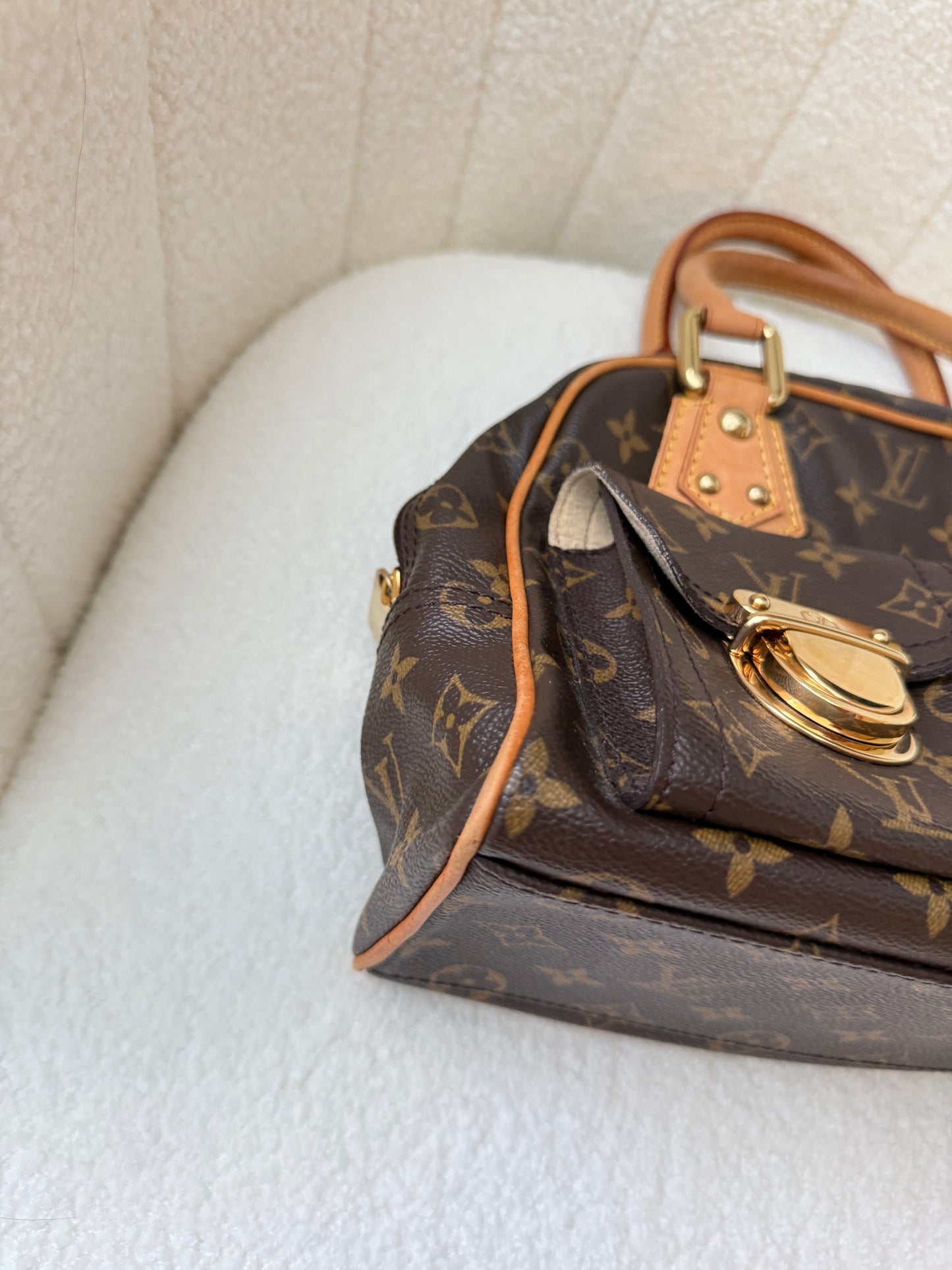 Sac à main Louis Vuitton Manhattan Monogram d'occasion