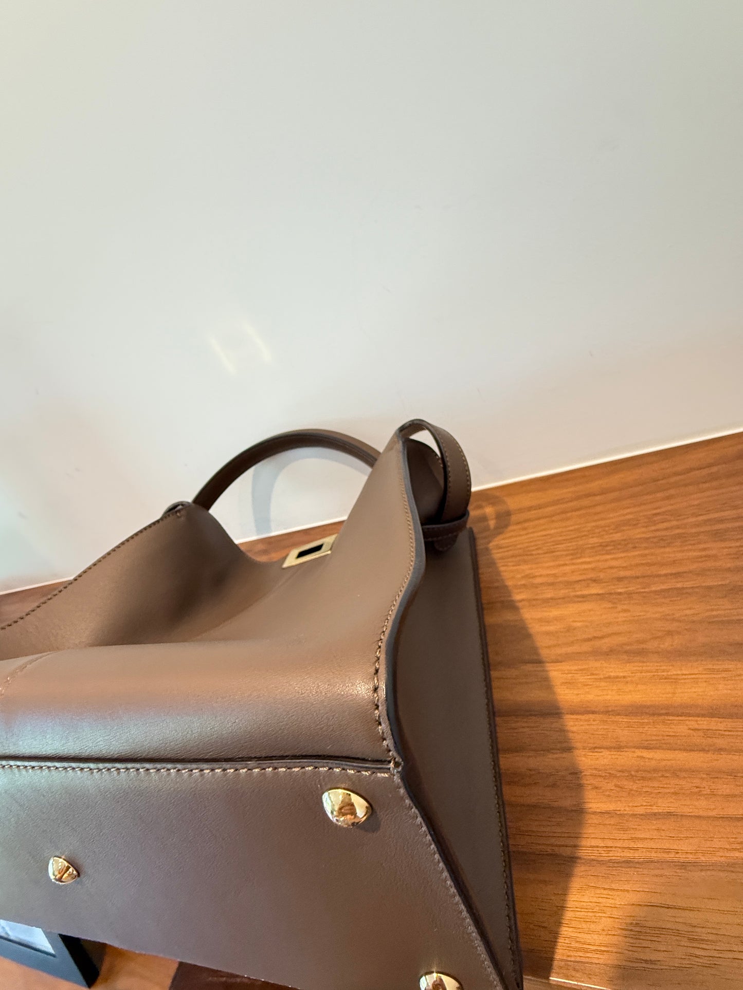 Fendi Vitello Seta Shiny Nappa Medium Peekaboo Satchel Pre-Owned