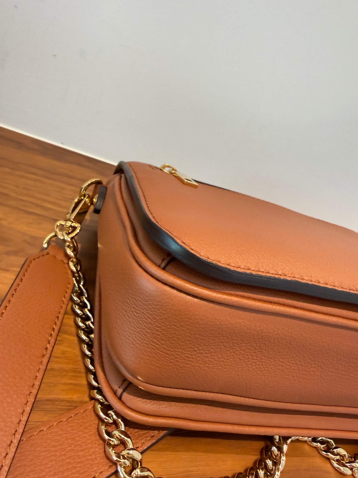 Louis Vuitton Lockme Oxford Cognac Pre-Owned