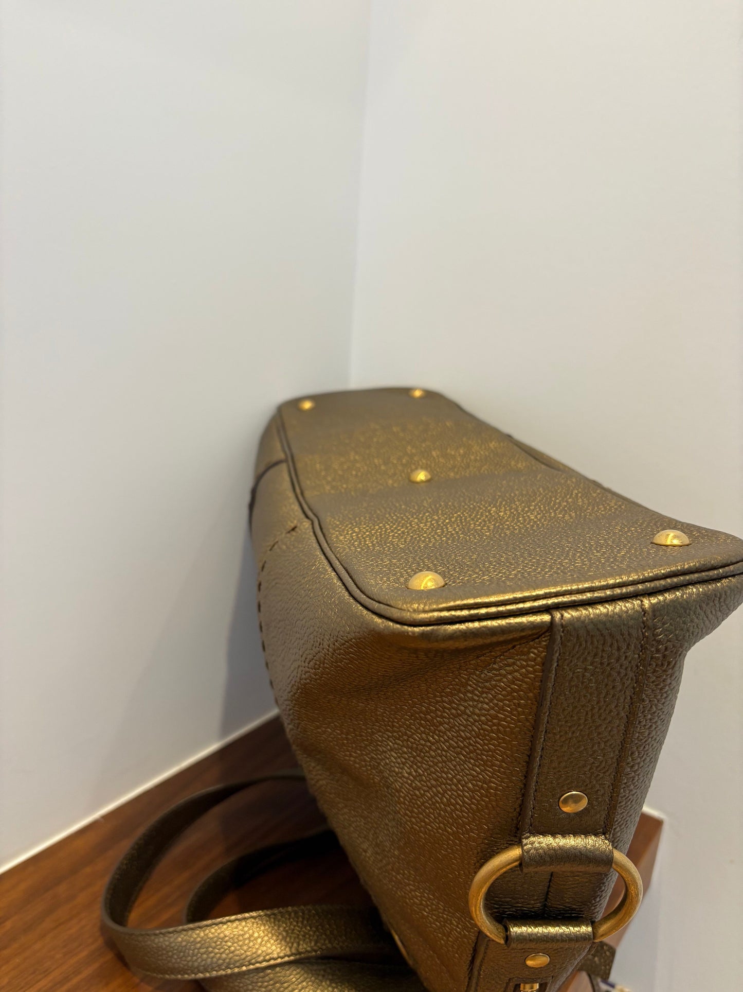 Yves Saint Laurent Metallic Gold Muse Satchel