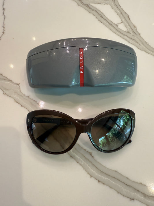 Prada Classic Brown Round Sunglasses