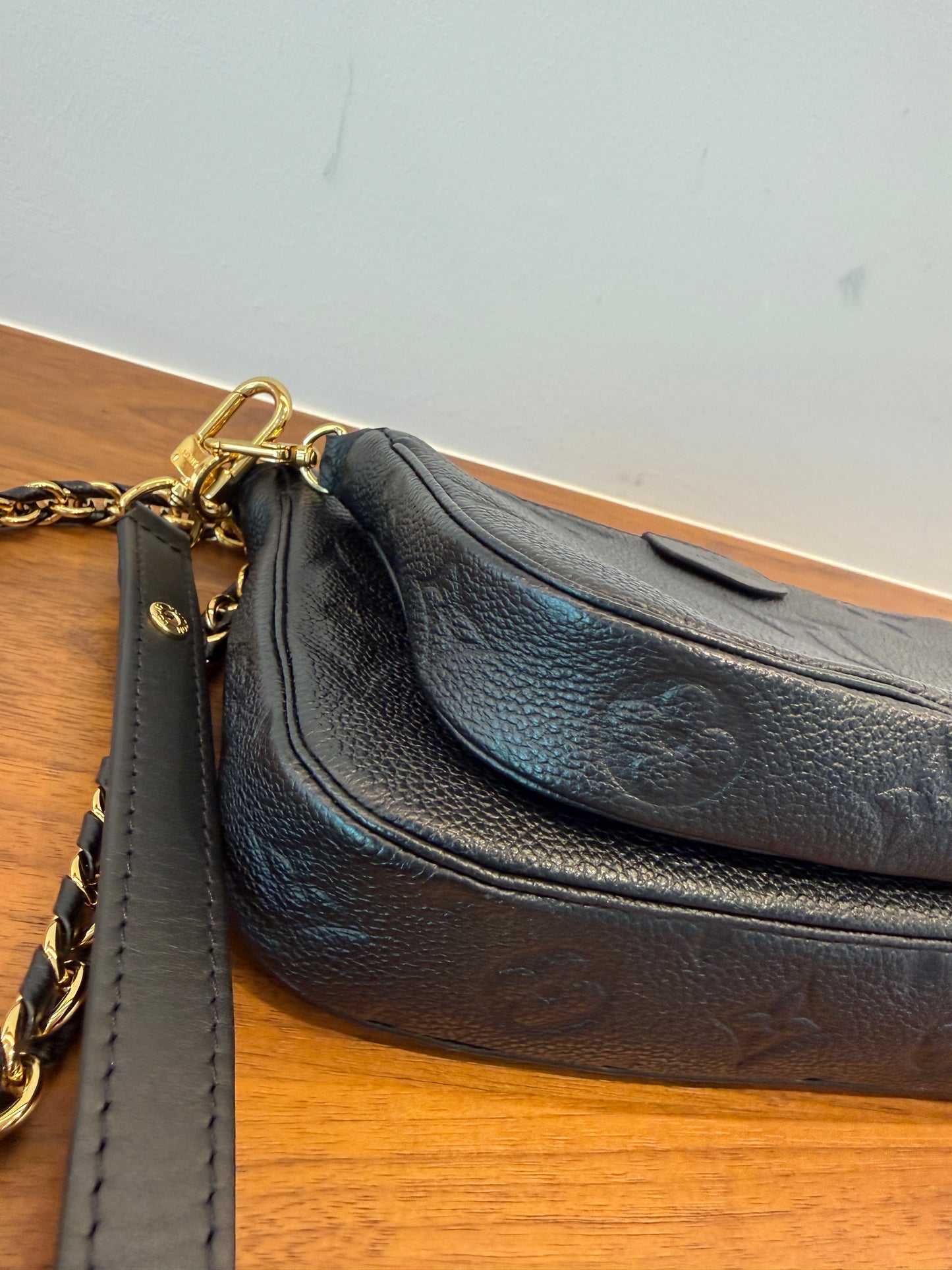 Louis Vuitton Empreinte Monogram Giant Multi Pochette Accessories Black Pre-Owned