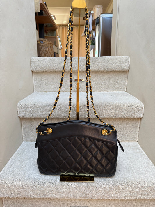 Vintage Chanel Matelasse Chain Shoulder Bag with Gold