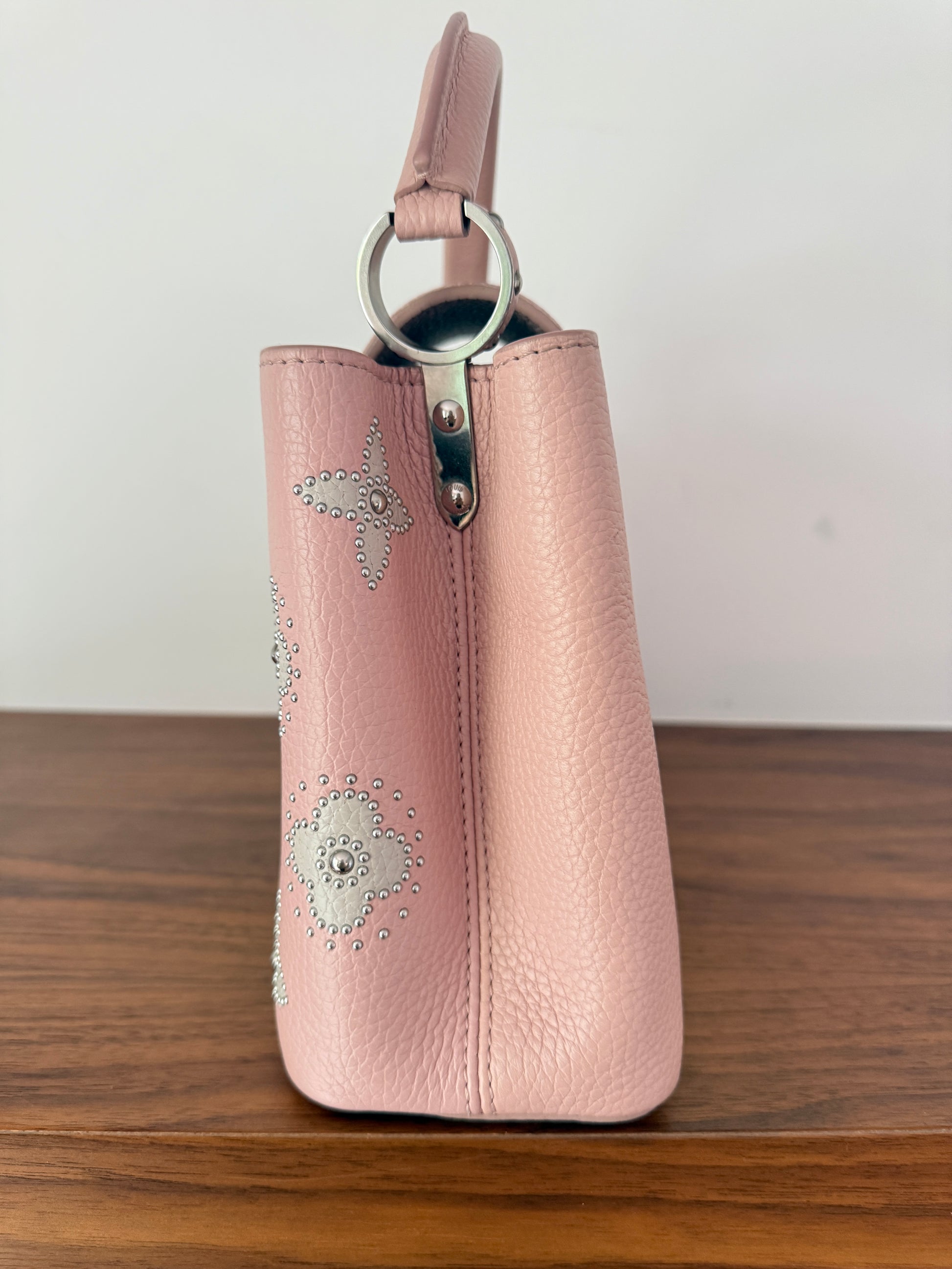 louis-vuitton-capucines-bb-side-view-limited-edition-with-flowers-studs