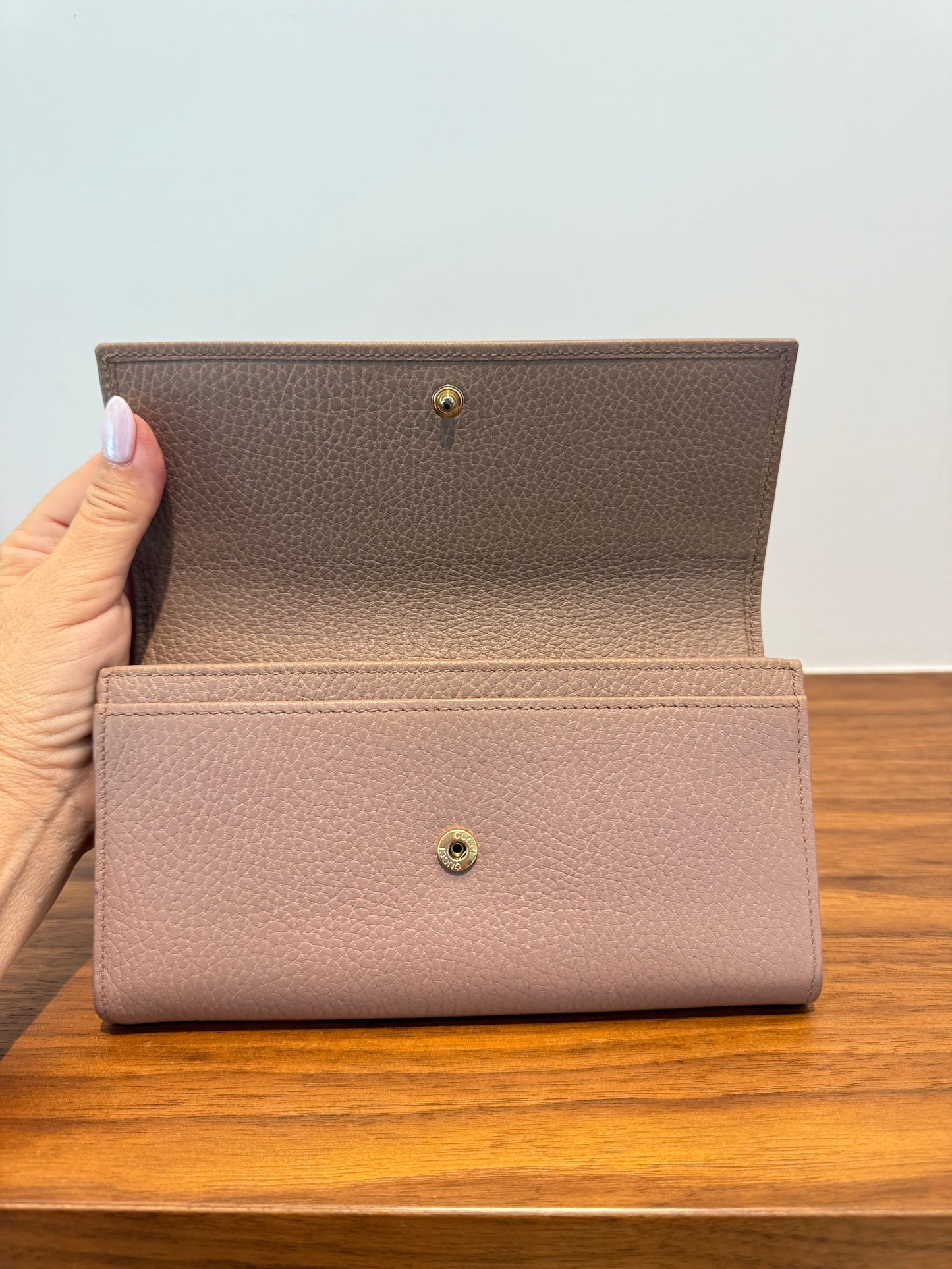 Gucci Full Size Wallet in Beige Leather