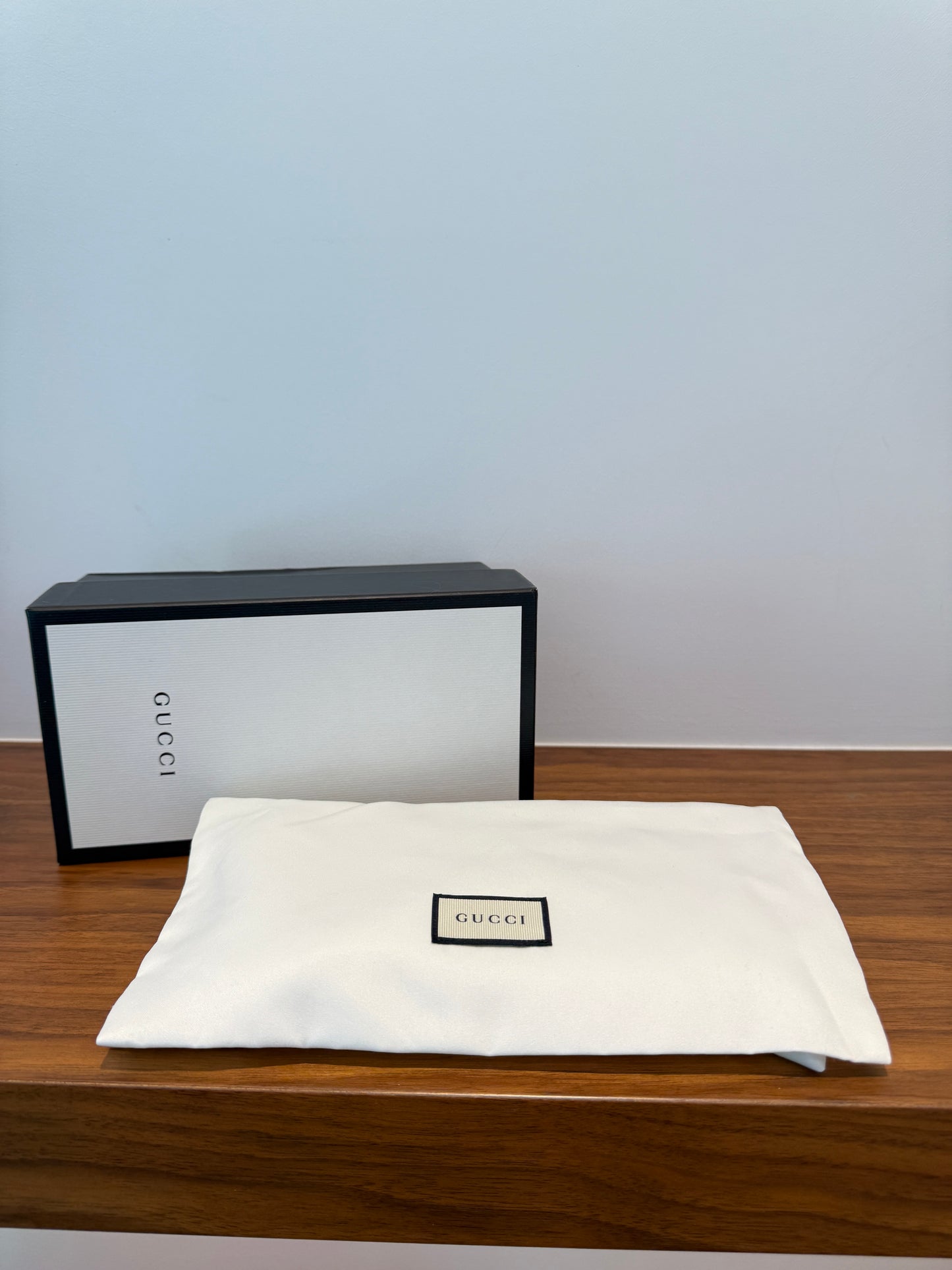 Gucci Full Size Wallet in Beige Leather
