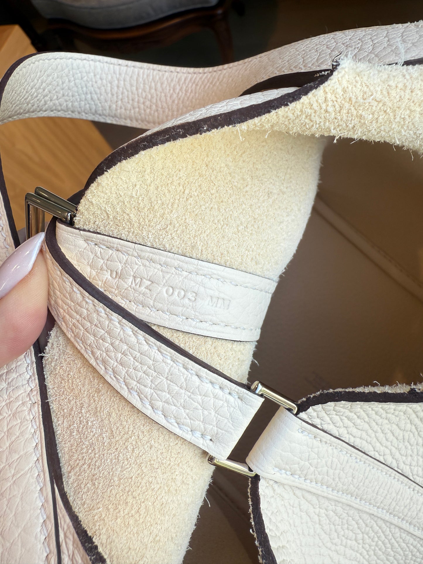 Hermes Taurillon Clemence Picotin Lock 22 Nata