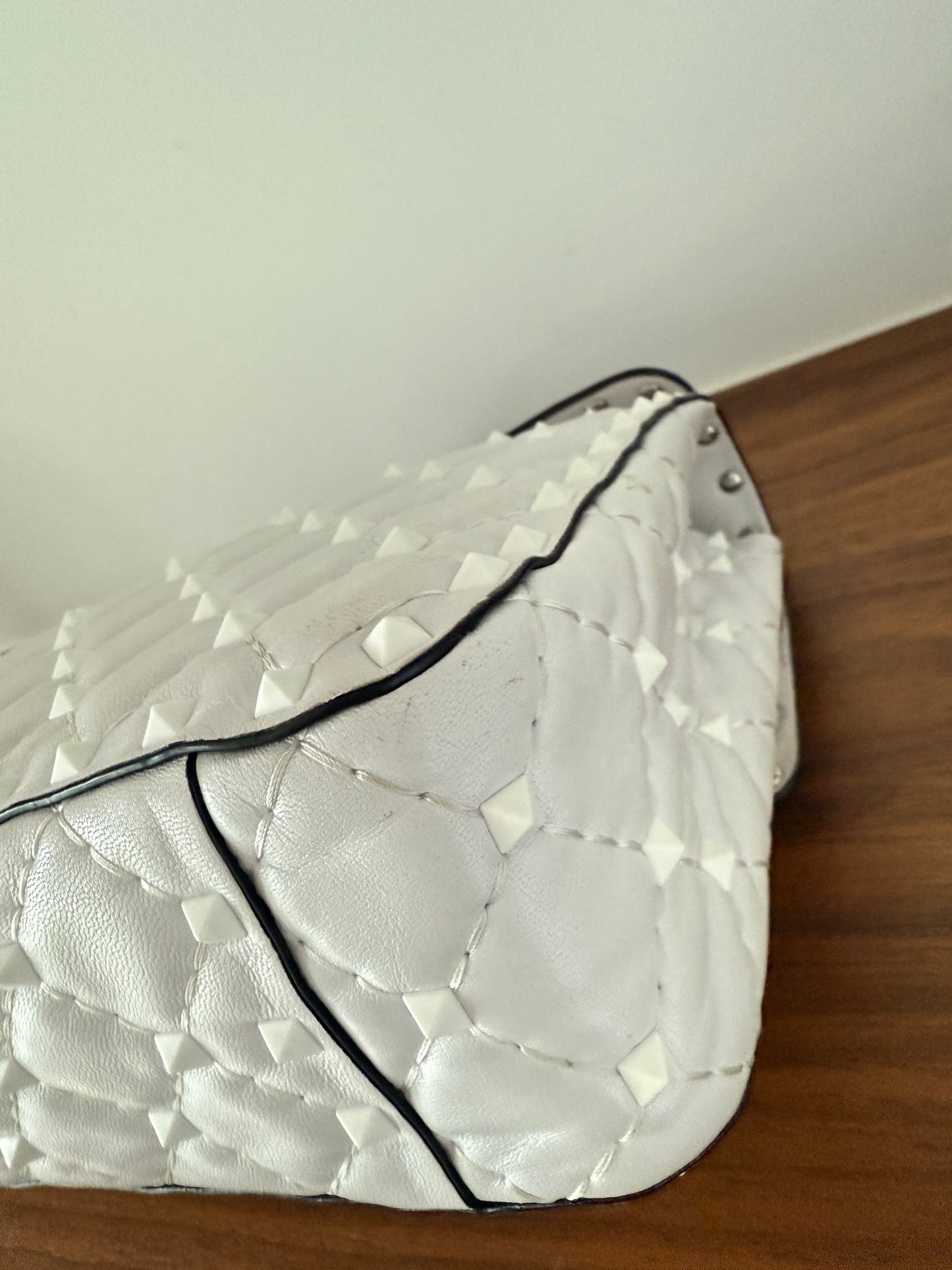 Valentino Spike Quilted leather Bag in Medium
