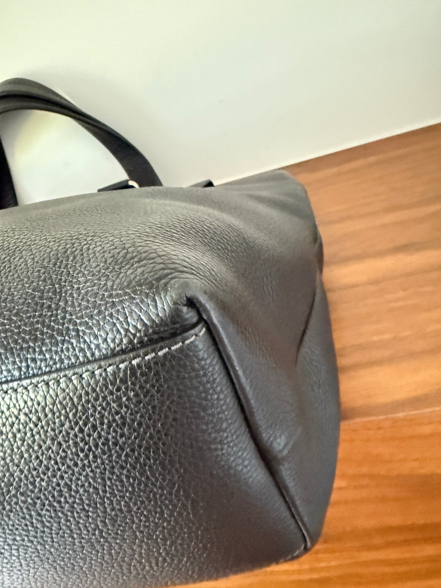 Salvatore Ferragamo Black Leather Large Tote Unisex