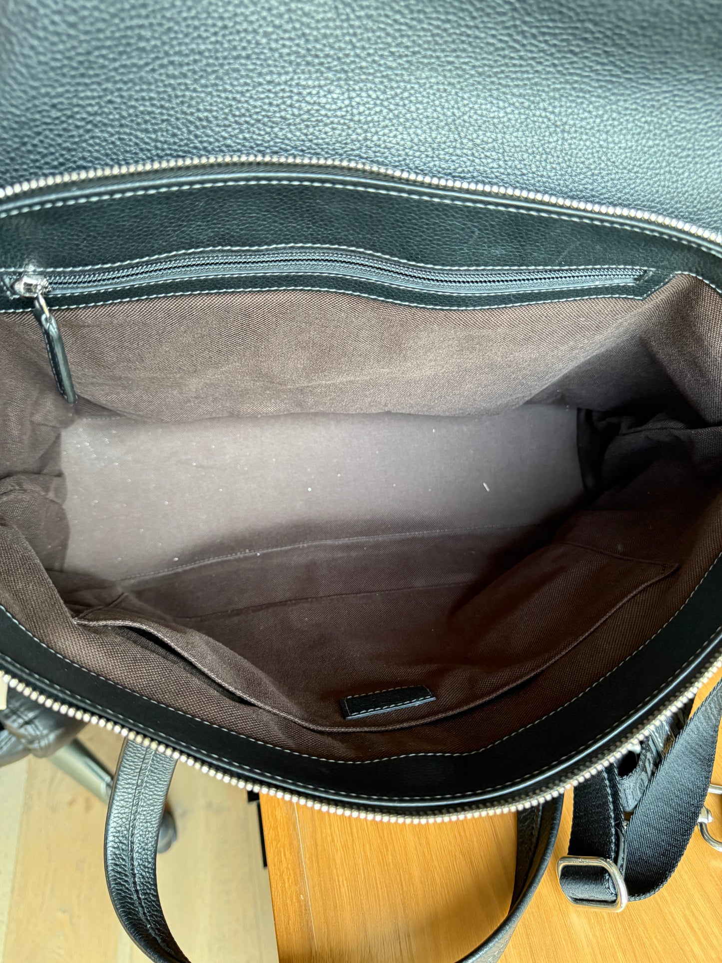 Salvatore Ferragamo Black Leather Large Tote Unisex