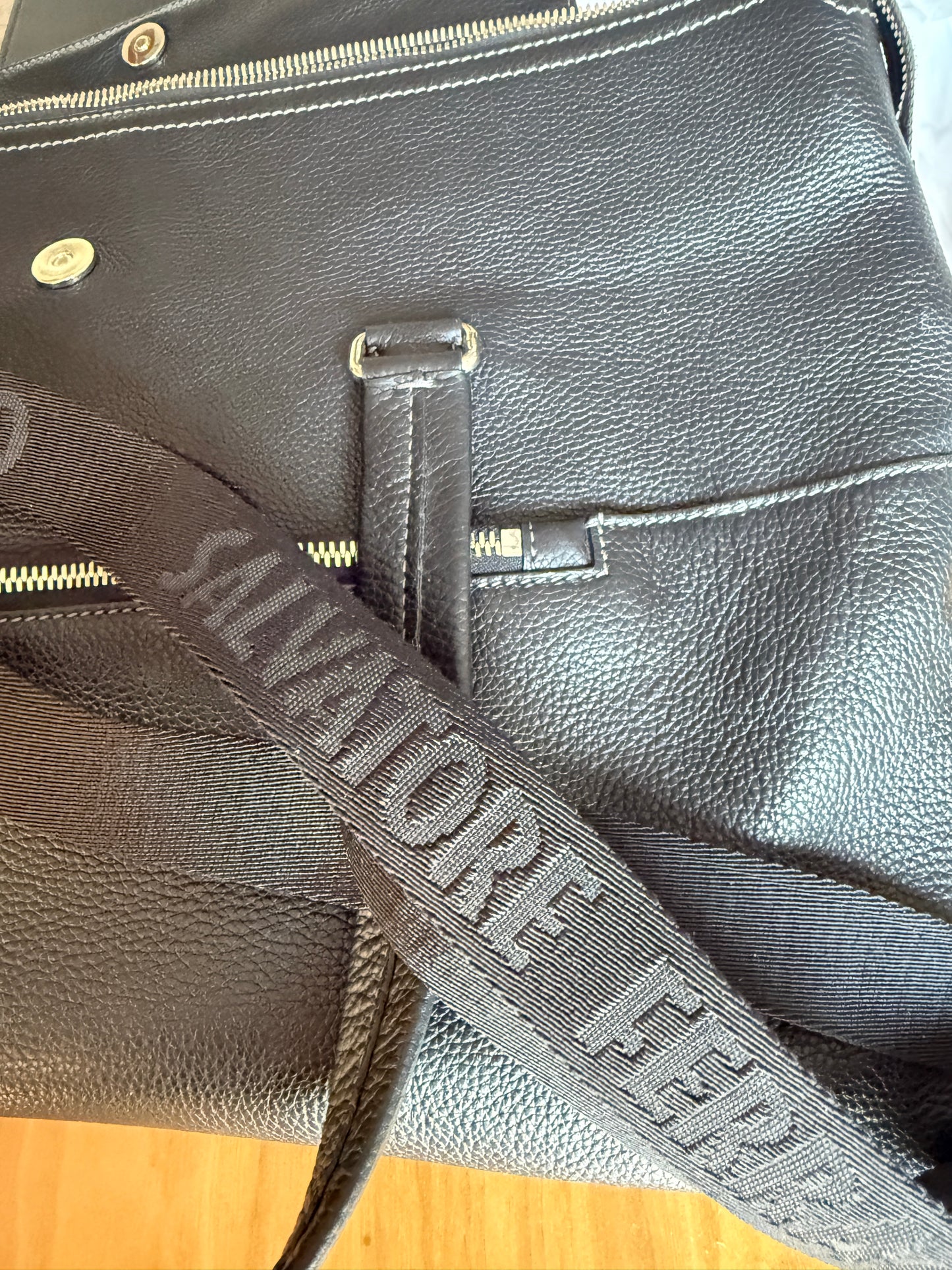 Salvatore Ferragamo Black Leather Large Tote Unisex