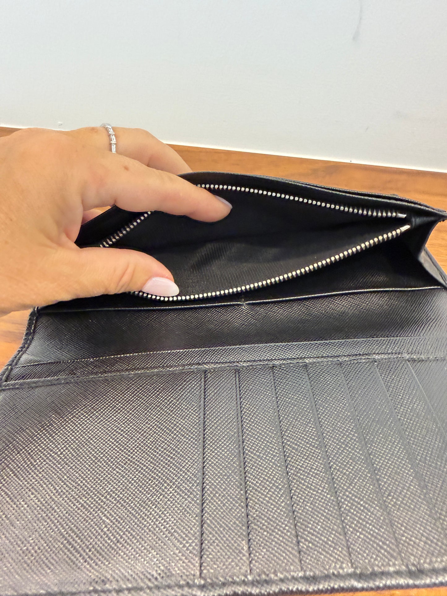 Prada Nero Saffiano Long Bifold Wallet in Black Pre-Owned