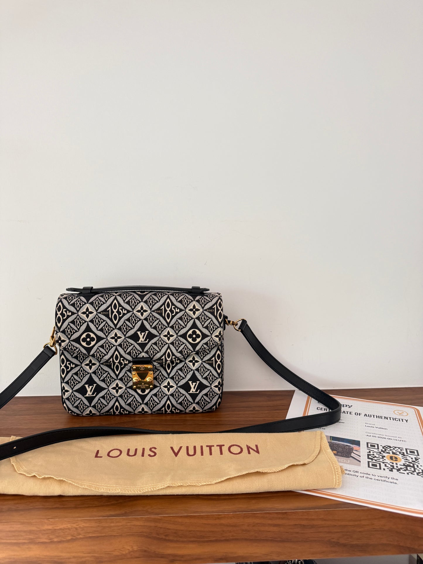 Louis Vuitton Monogram Jacquard Since 1854 Pochette Metis satchel Pre-Owned