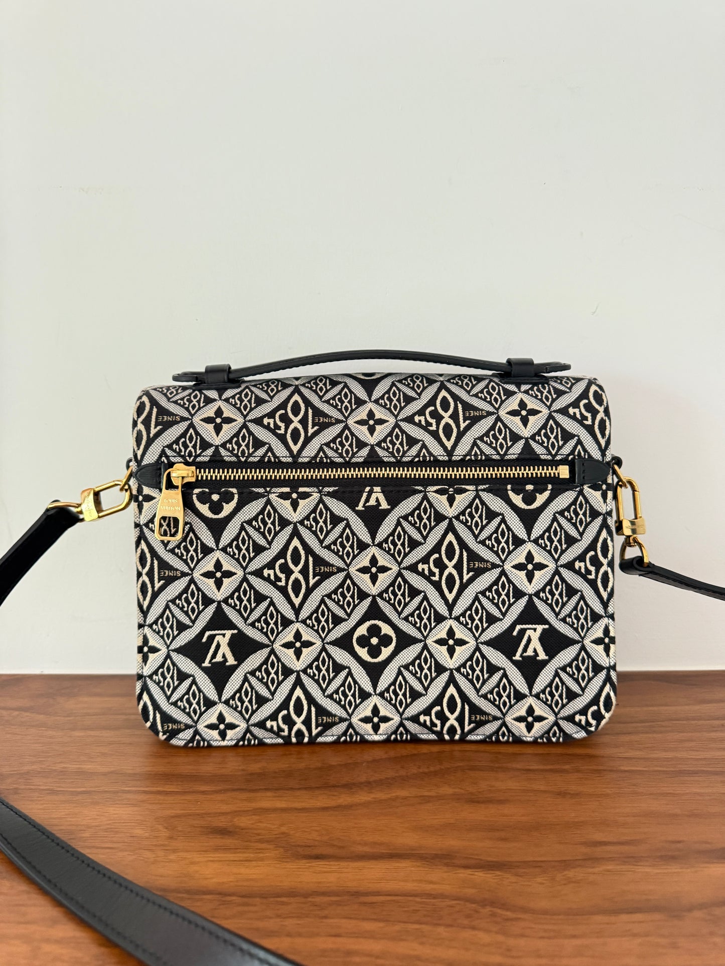Louis Vuitton Monogram Jacquard Since 1854 Pochette Metis satchel Pre-Owned