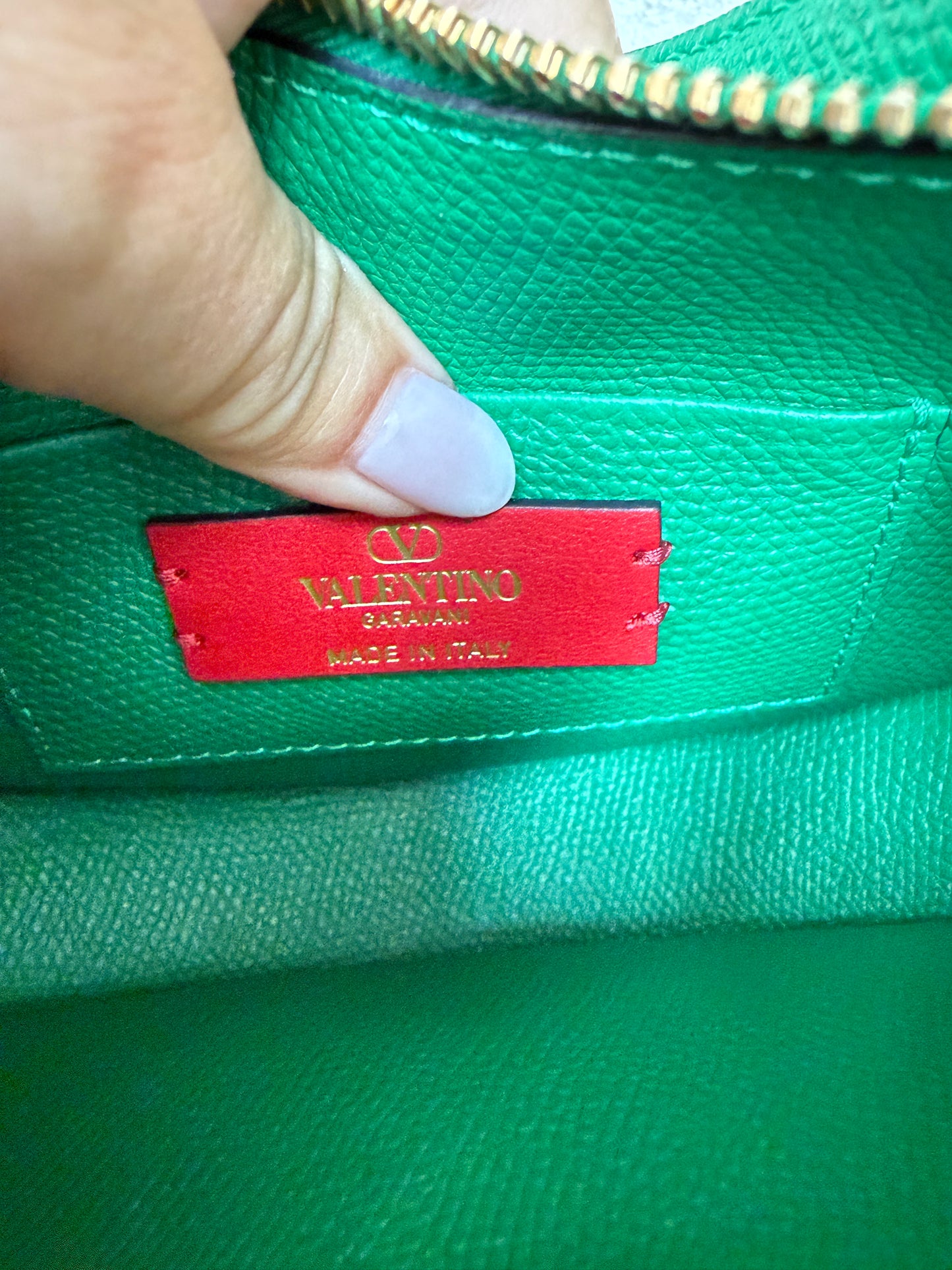 Valentino Garavani Vlogo Hobo Bag in Green Pre-Owned
