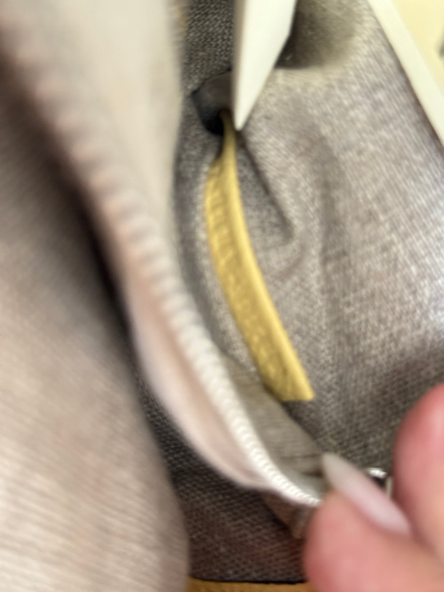 FENDI Cuoio Romano Sellerissima Medium By The Way Boston Bag Sorbetto