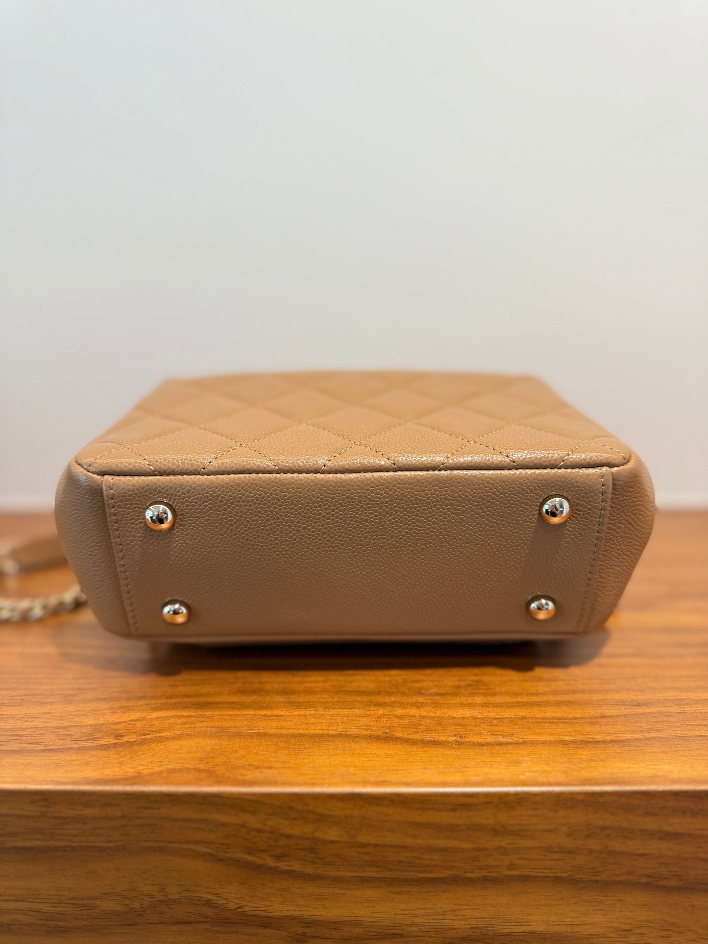 Chanel business Affinity Small in Dark Beige