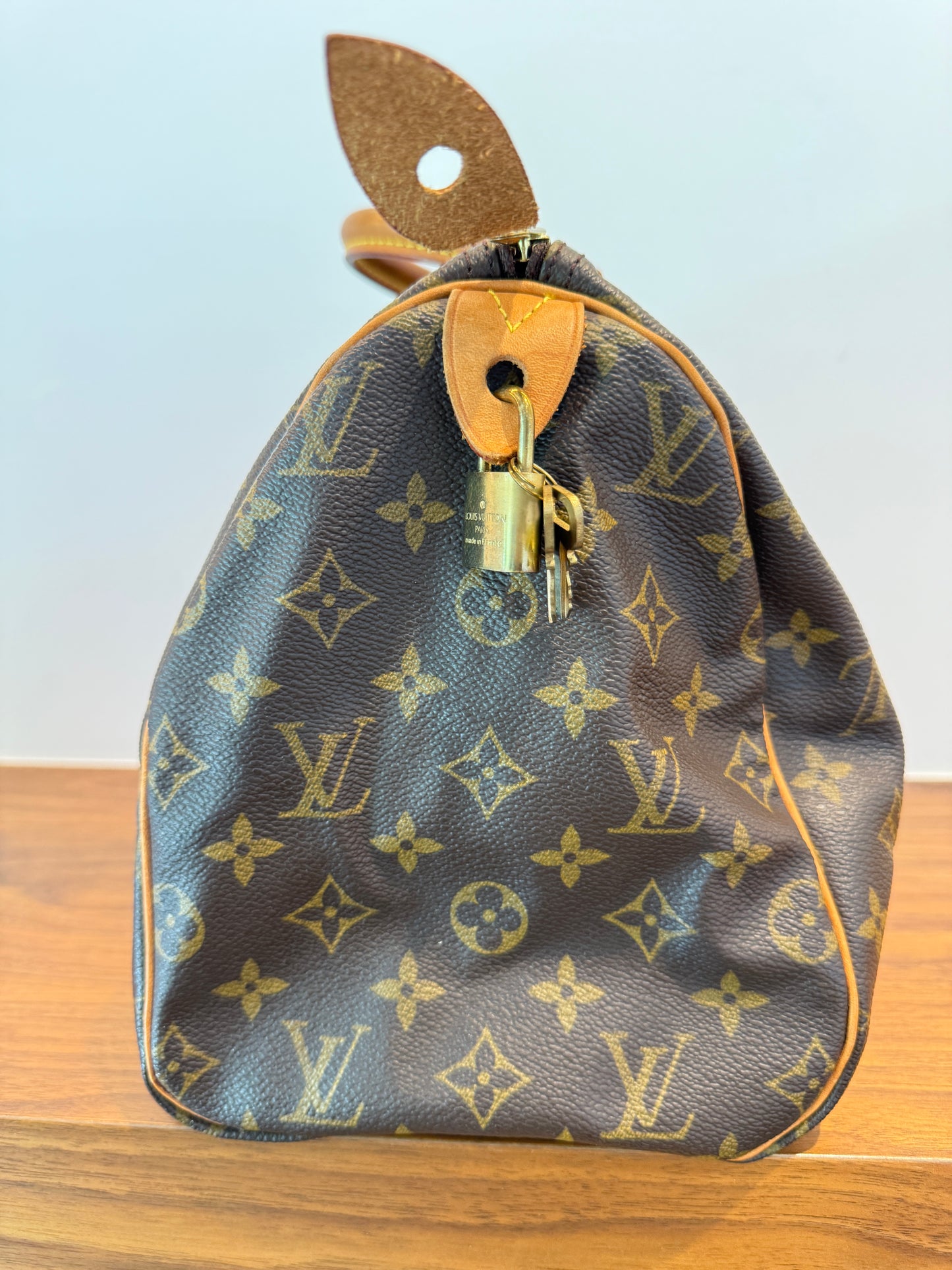 Louis Vuitton Monogram Speedy 30